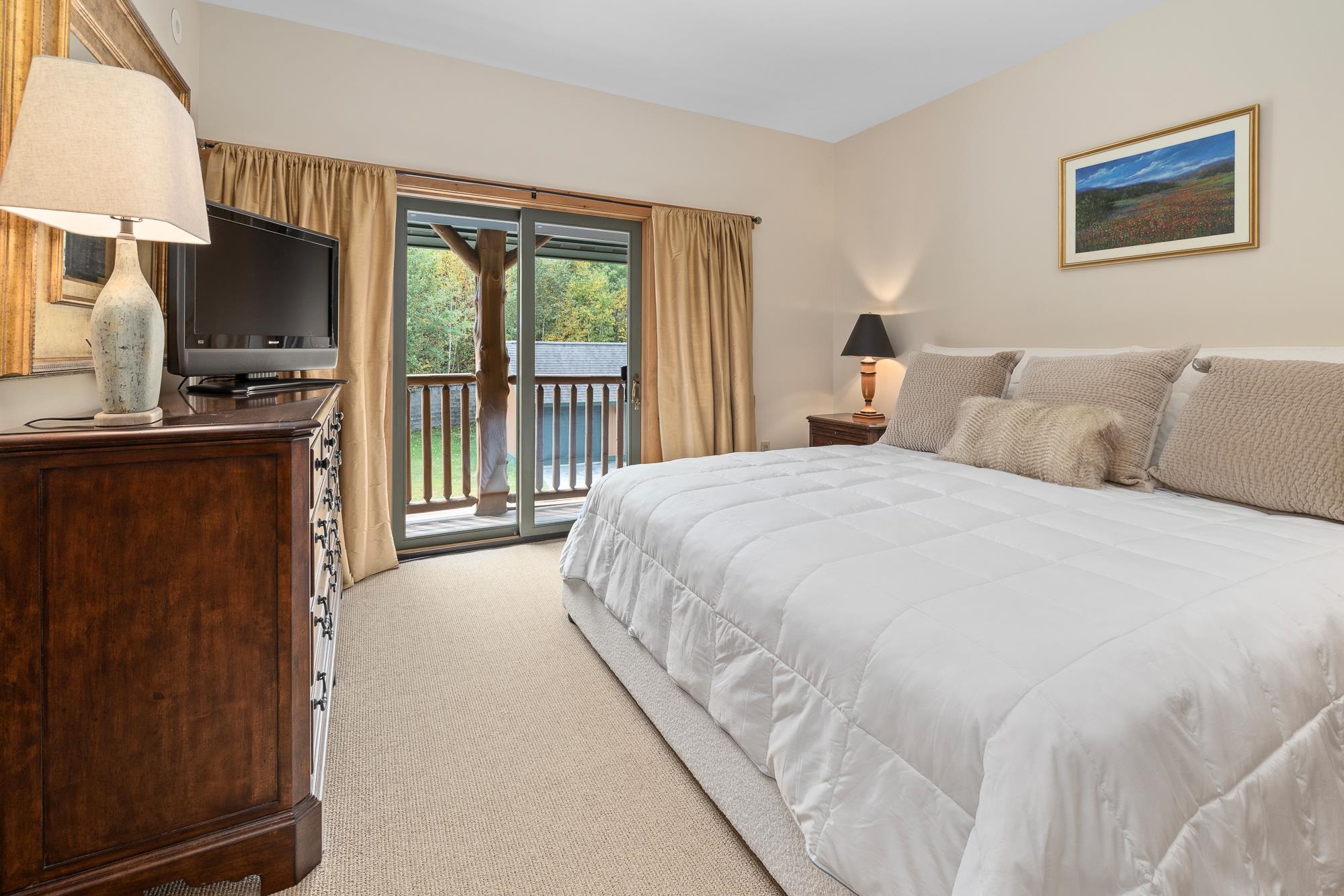 4B Hardwood Hill