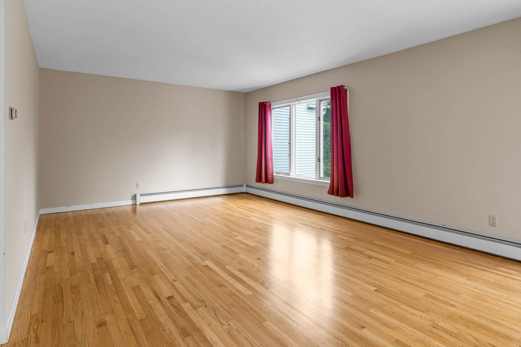 51 Russell Street Unit: D