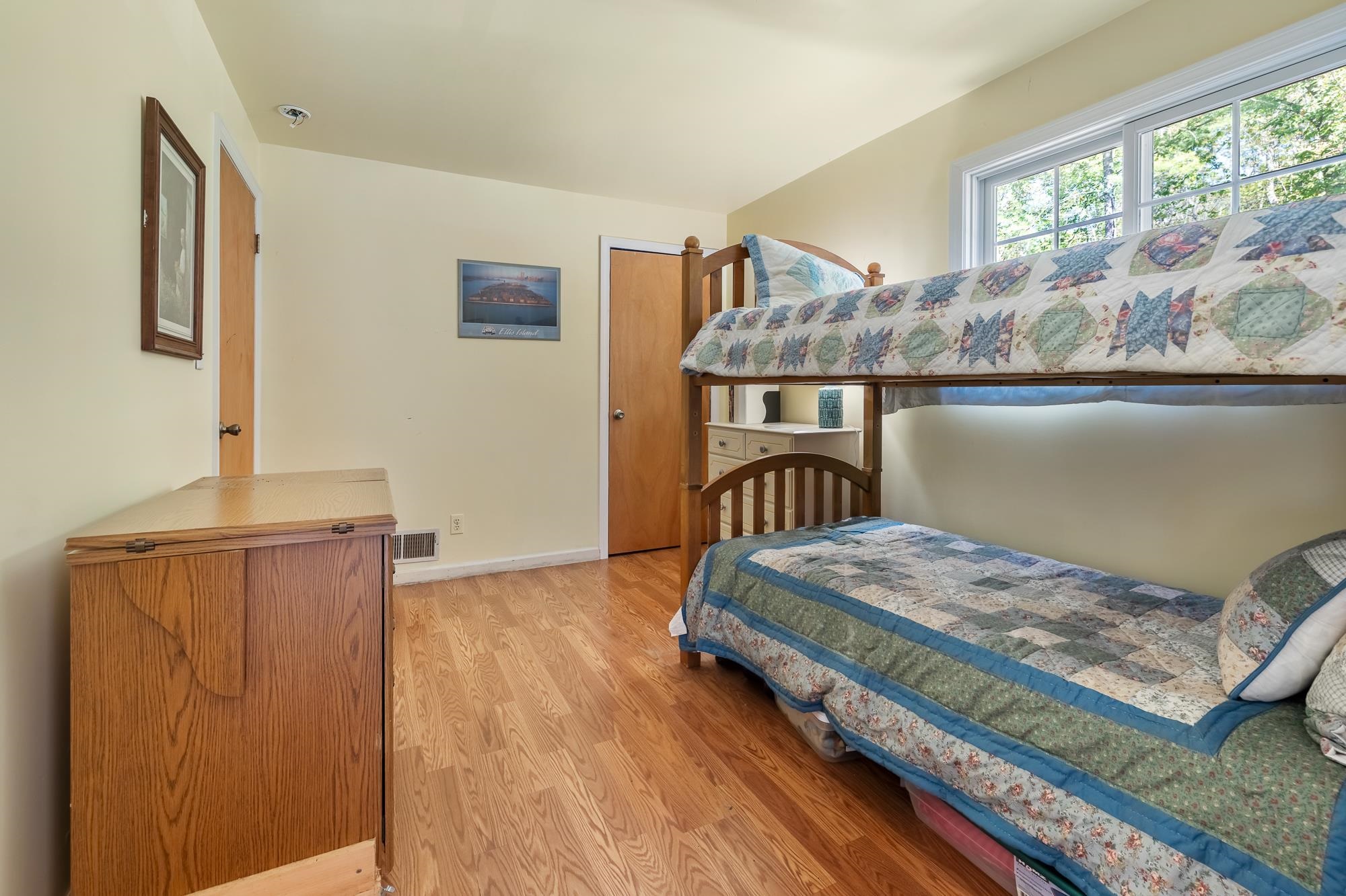 1044 Berwall Road