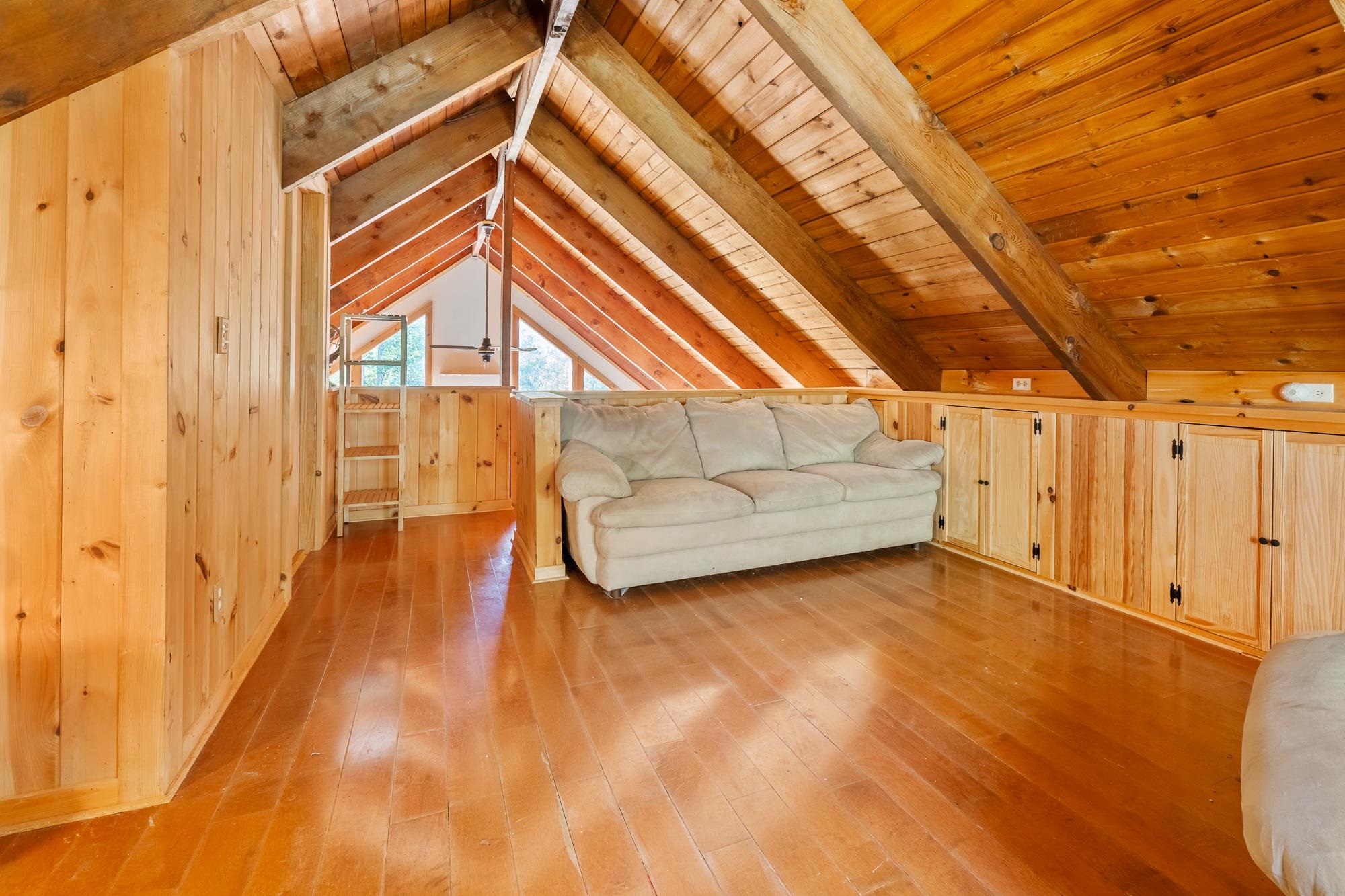 1044 Berwall Road