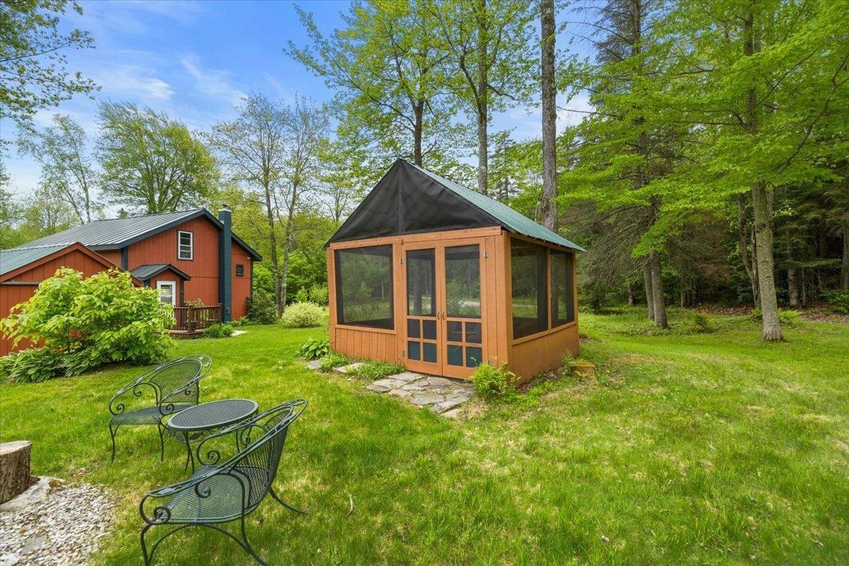 935 Old Manchester Road