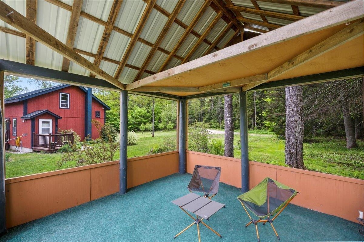 935 Old Manchester Road