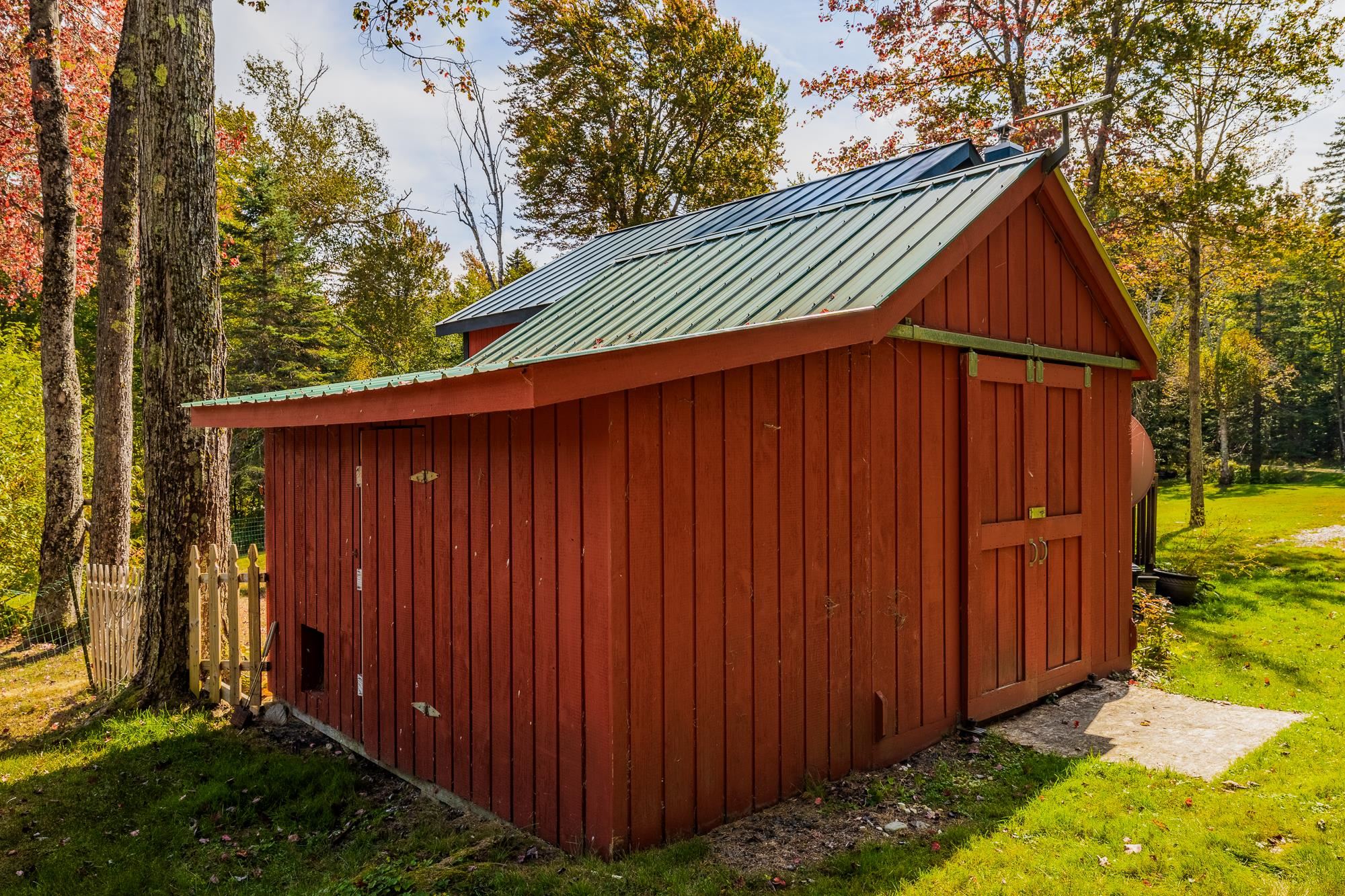 935 Old Manchester Road