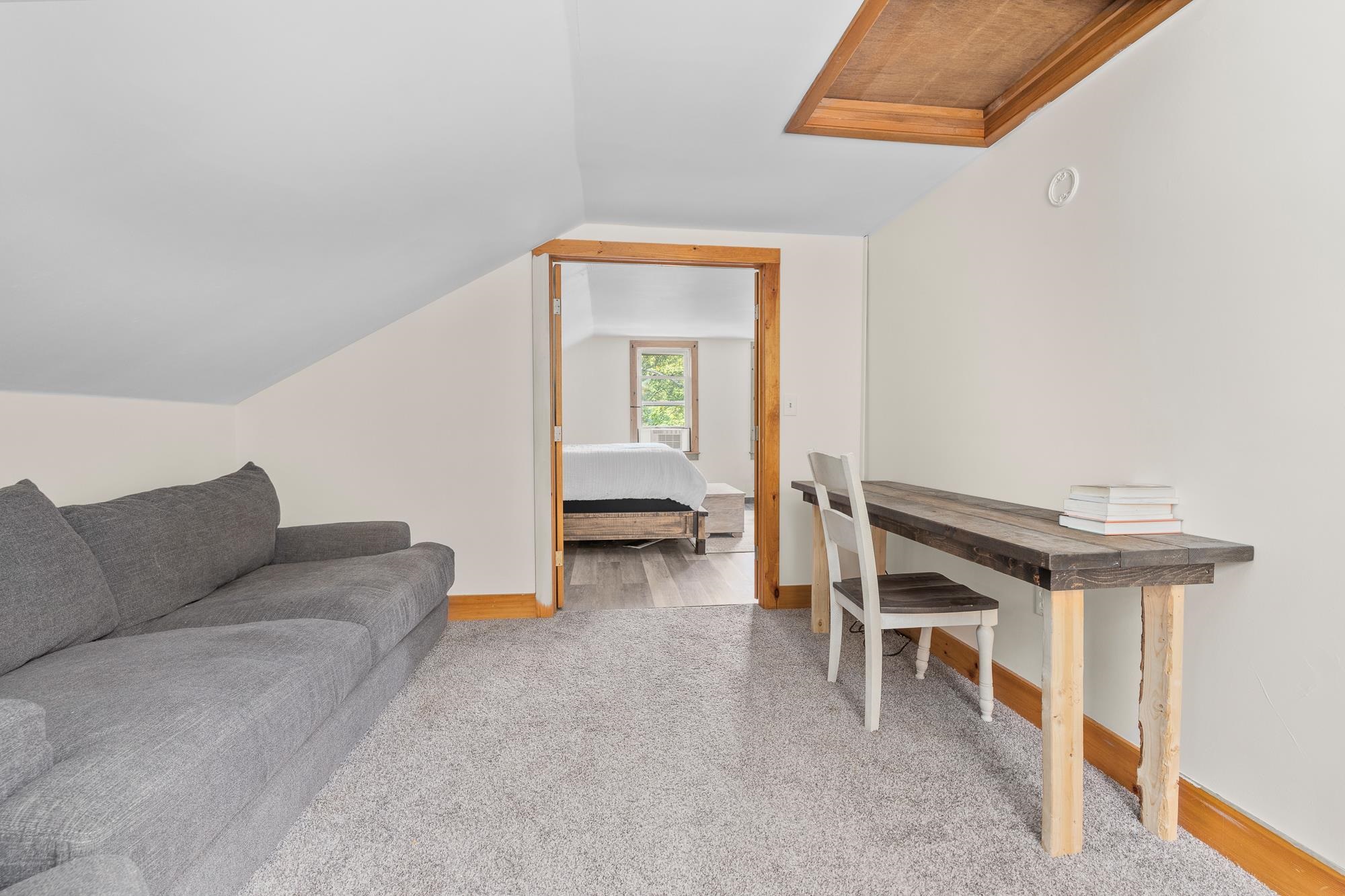 935 Old Manchester Road