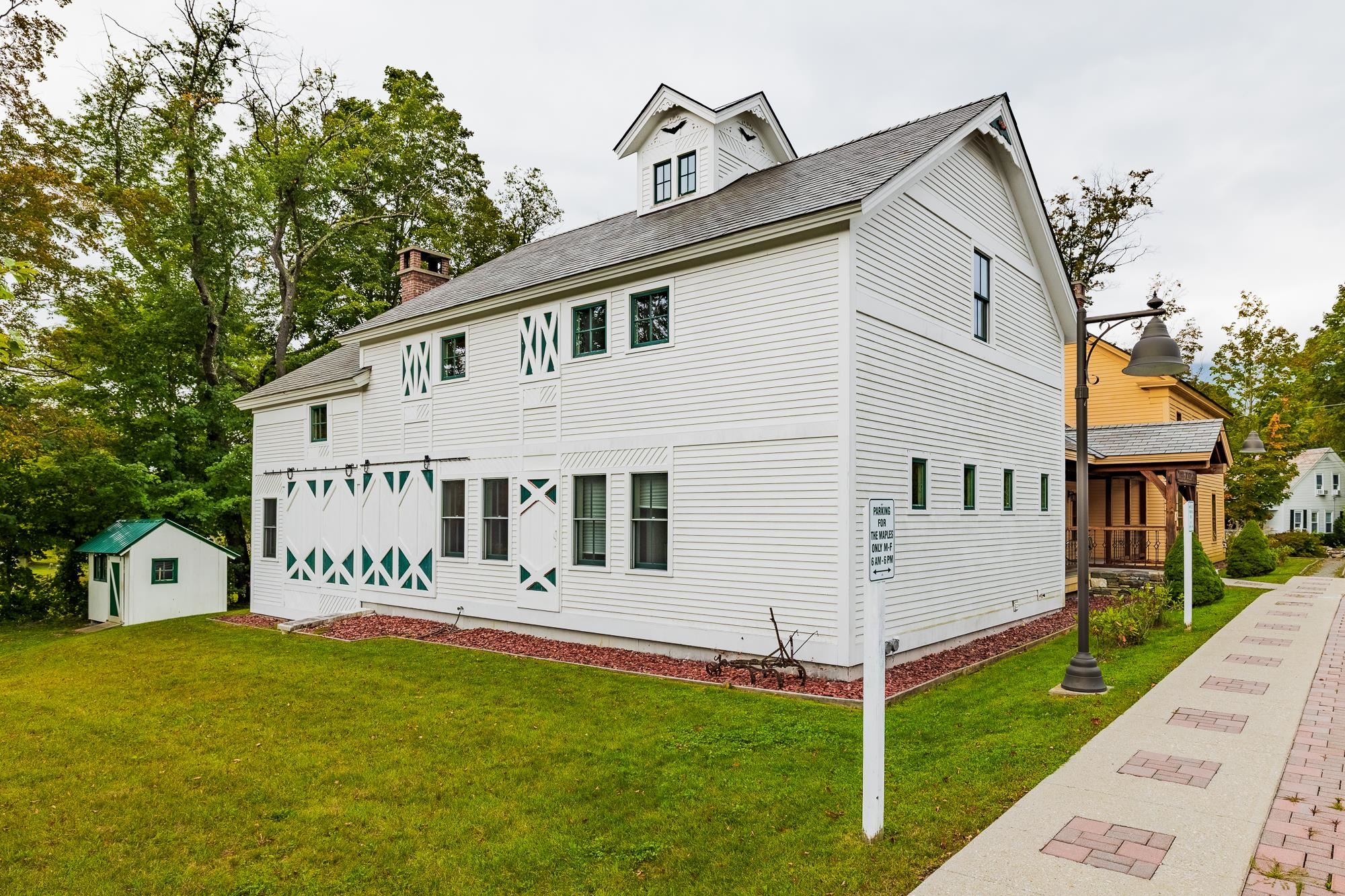 114 Cemetery Avenue