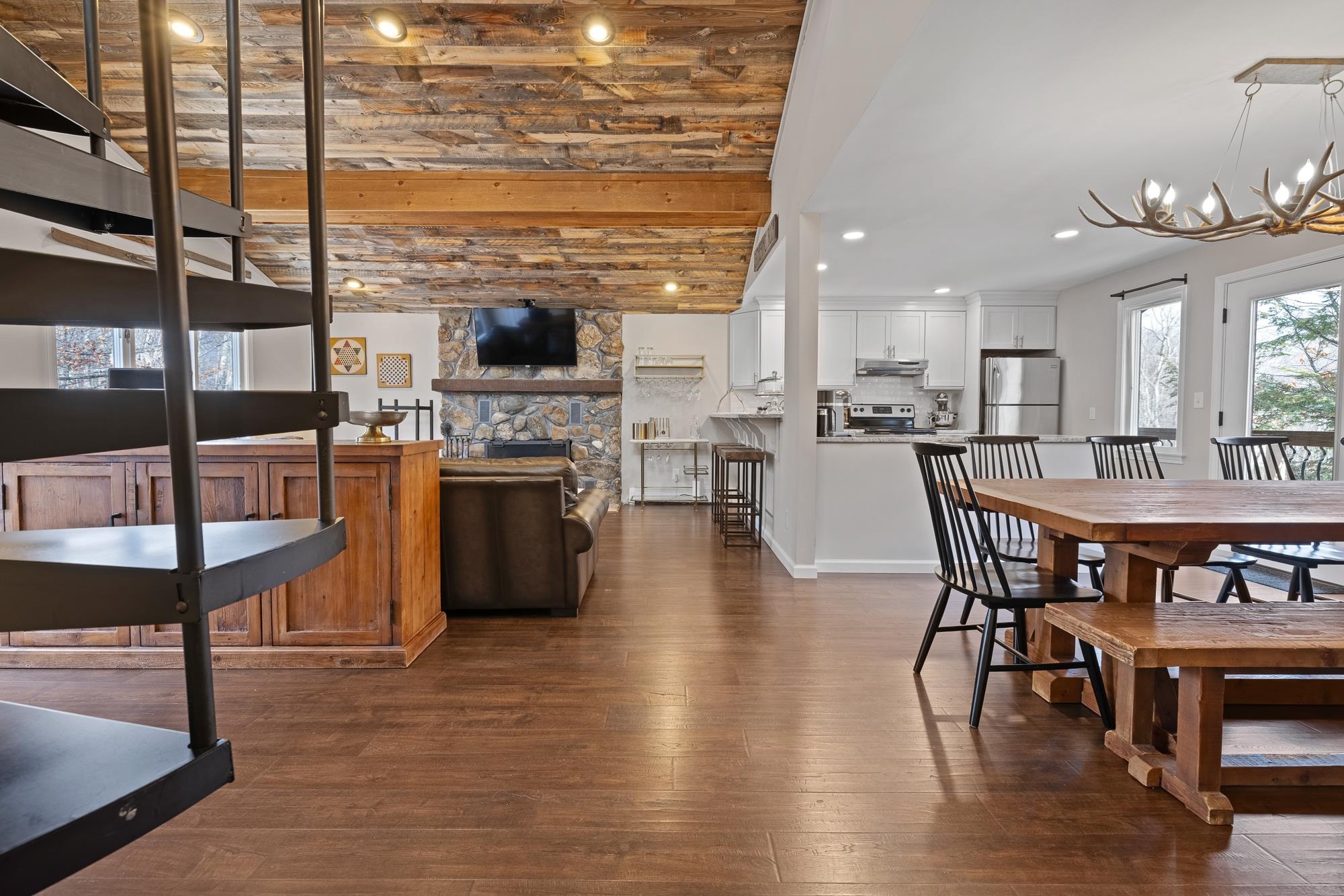 24 North Branch Road