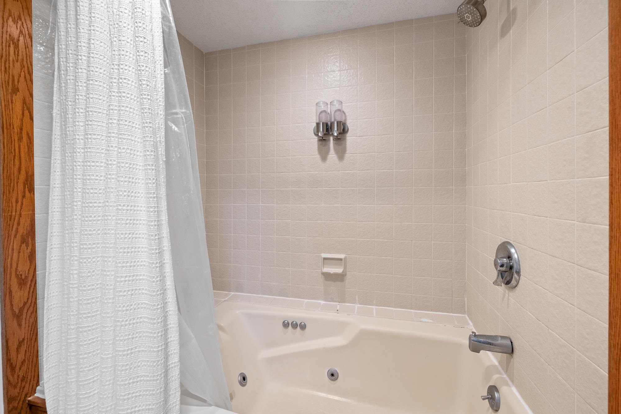 9 Pond View Road Unit: 9