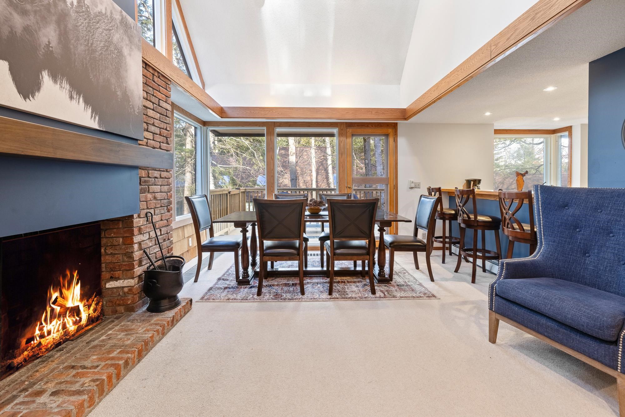 9 Pond View Road Unit: 9