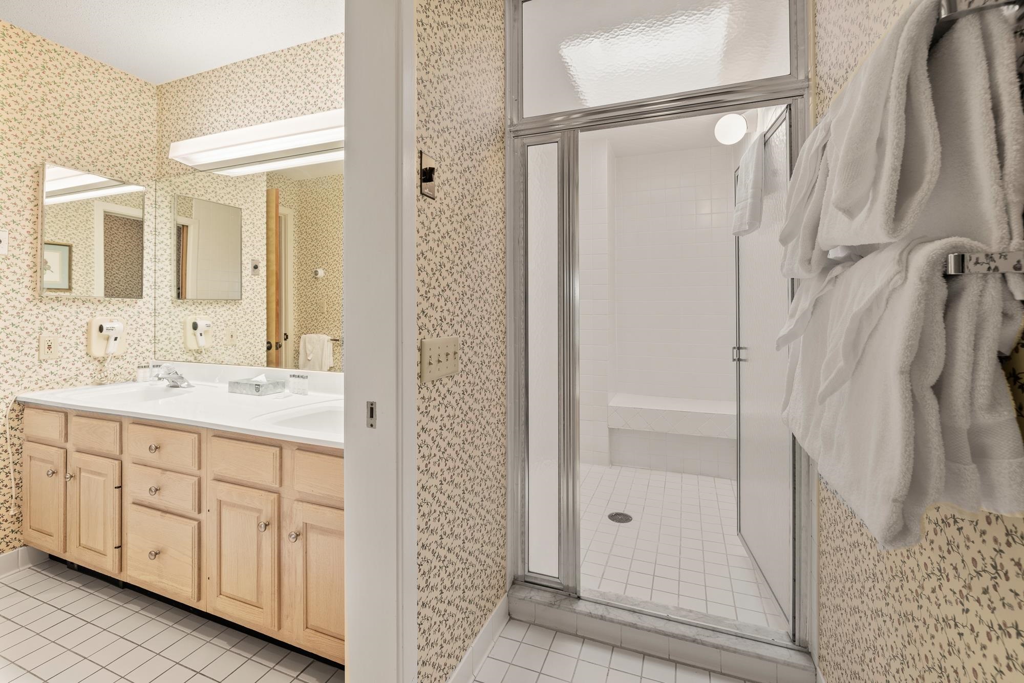 92 Founders Hill Road Unit: 5a