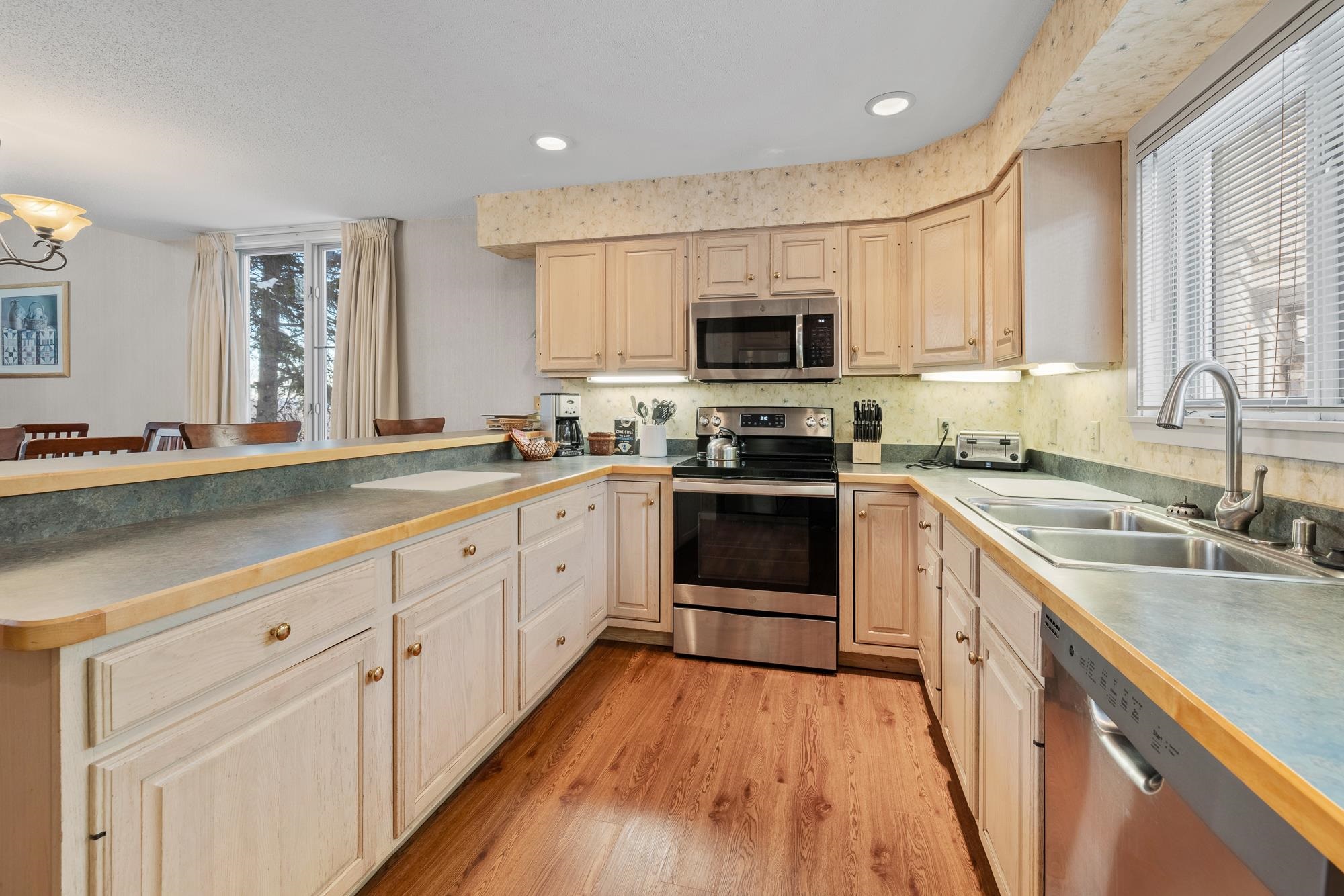 92 Founders Hill Road Unit: 5a