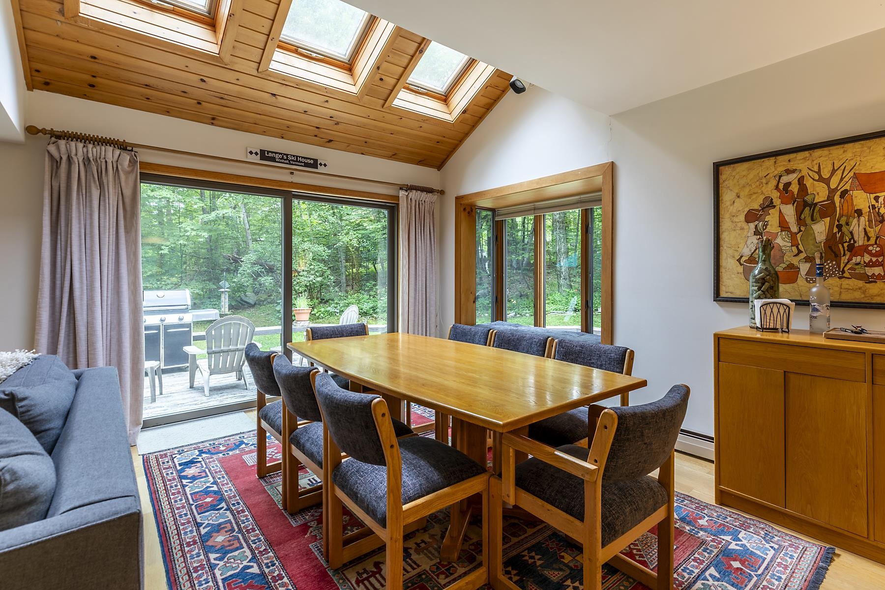 5 Linscott Road