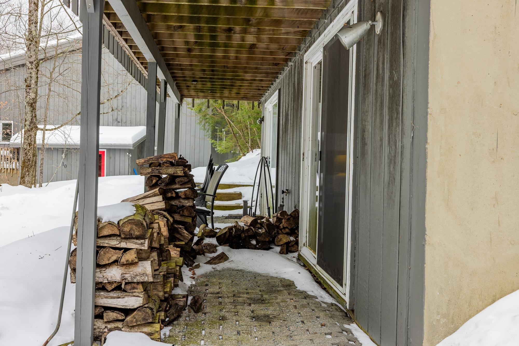 12 Stratton West Road Unit: 12