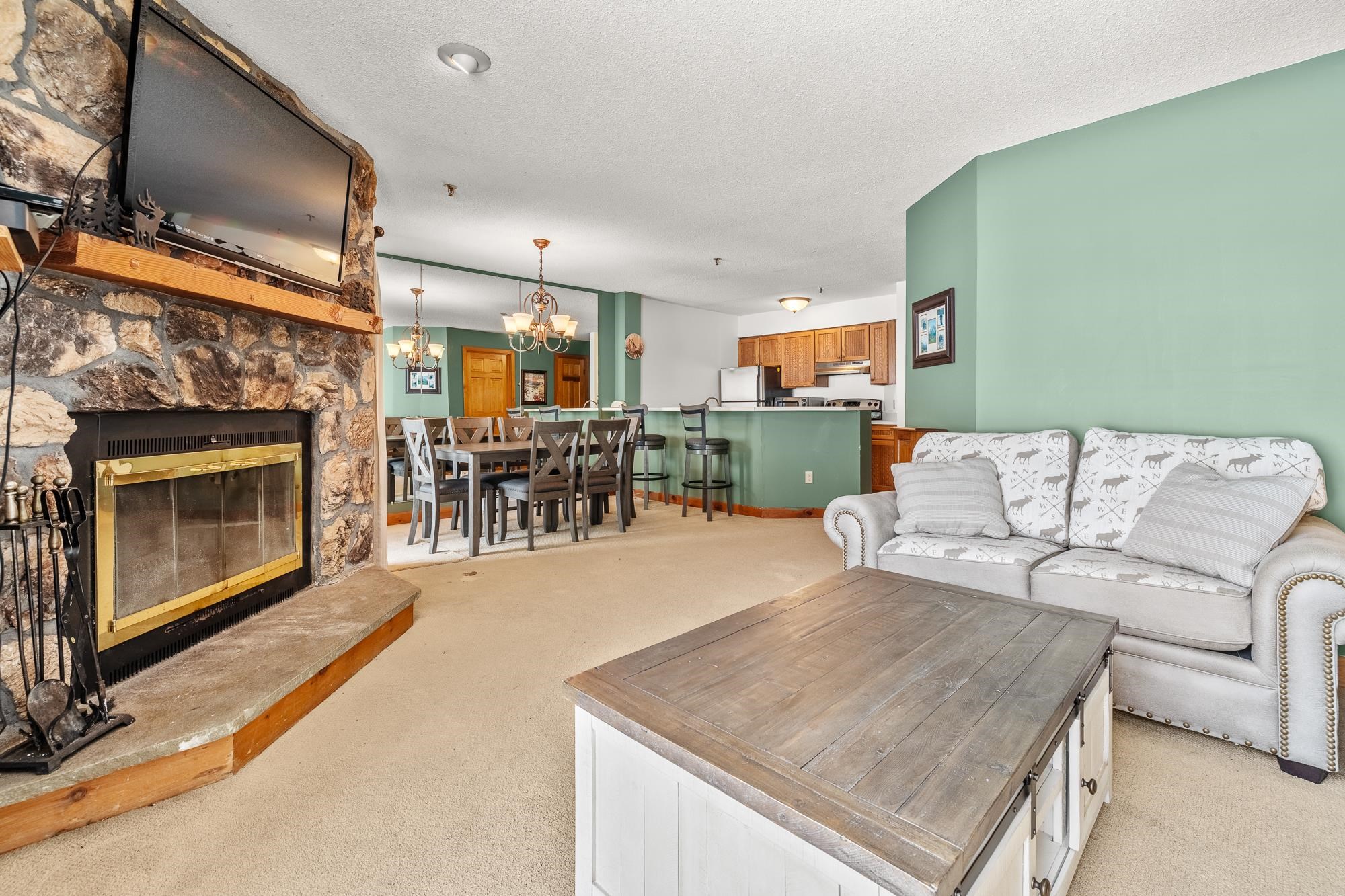 18 Ober Tal Drive Unit: F-12