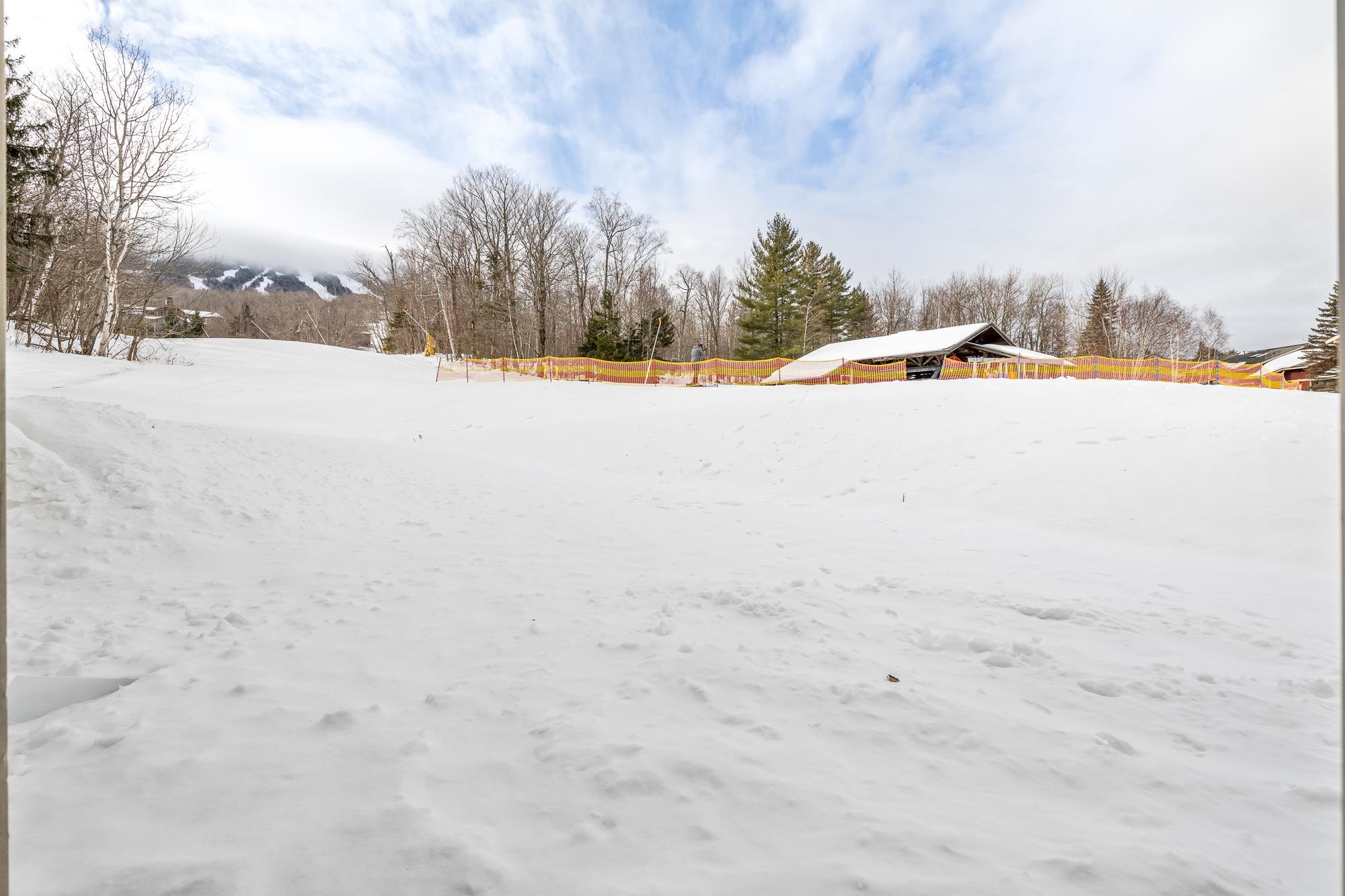 18 Ober Tal Drive Unit: F-12