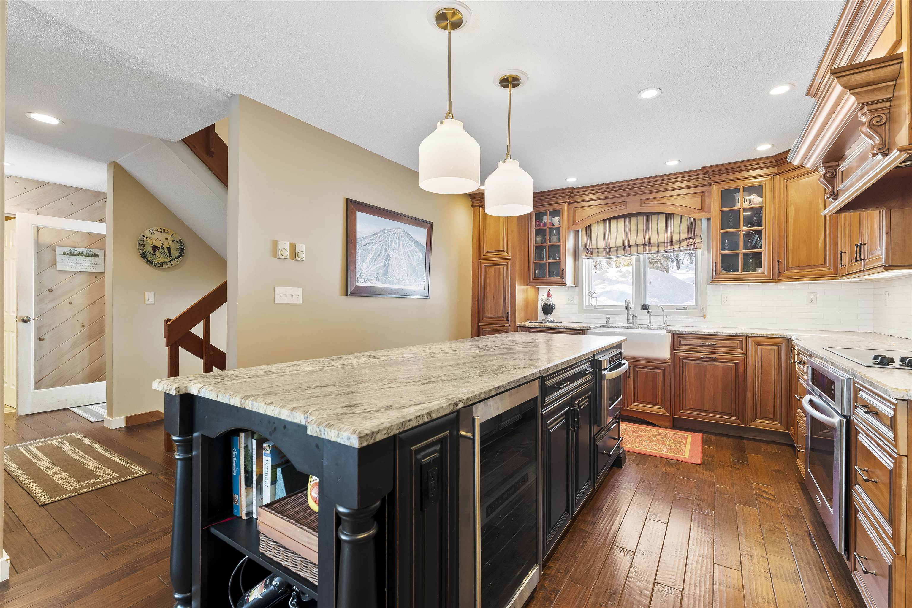 22 High Point Drive Unit: 511