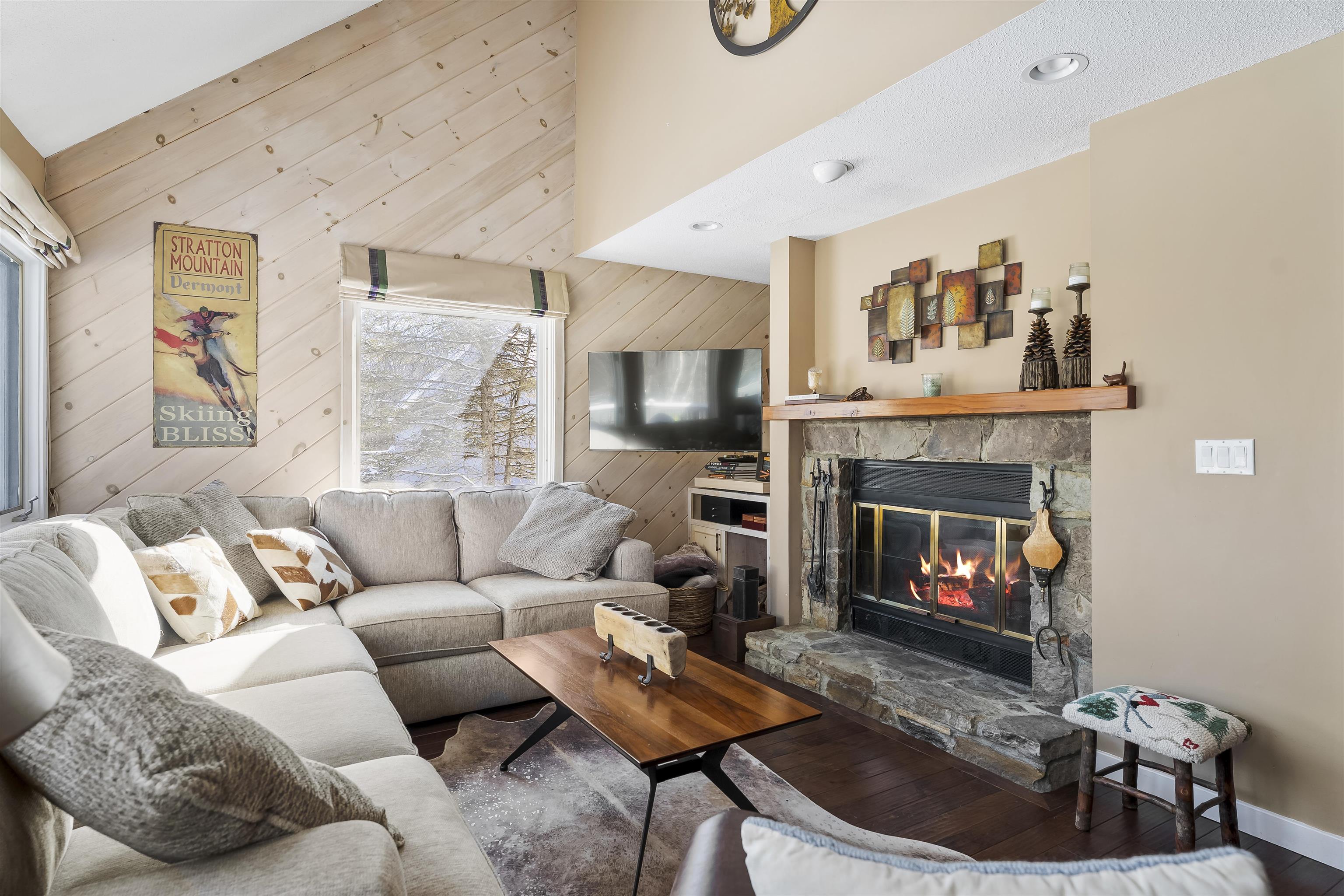 22 High Point Drive Unit: 511