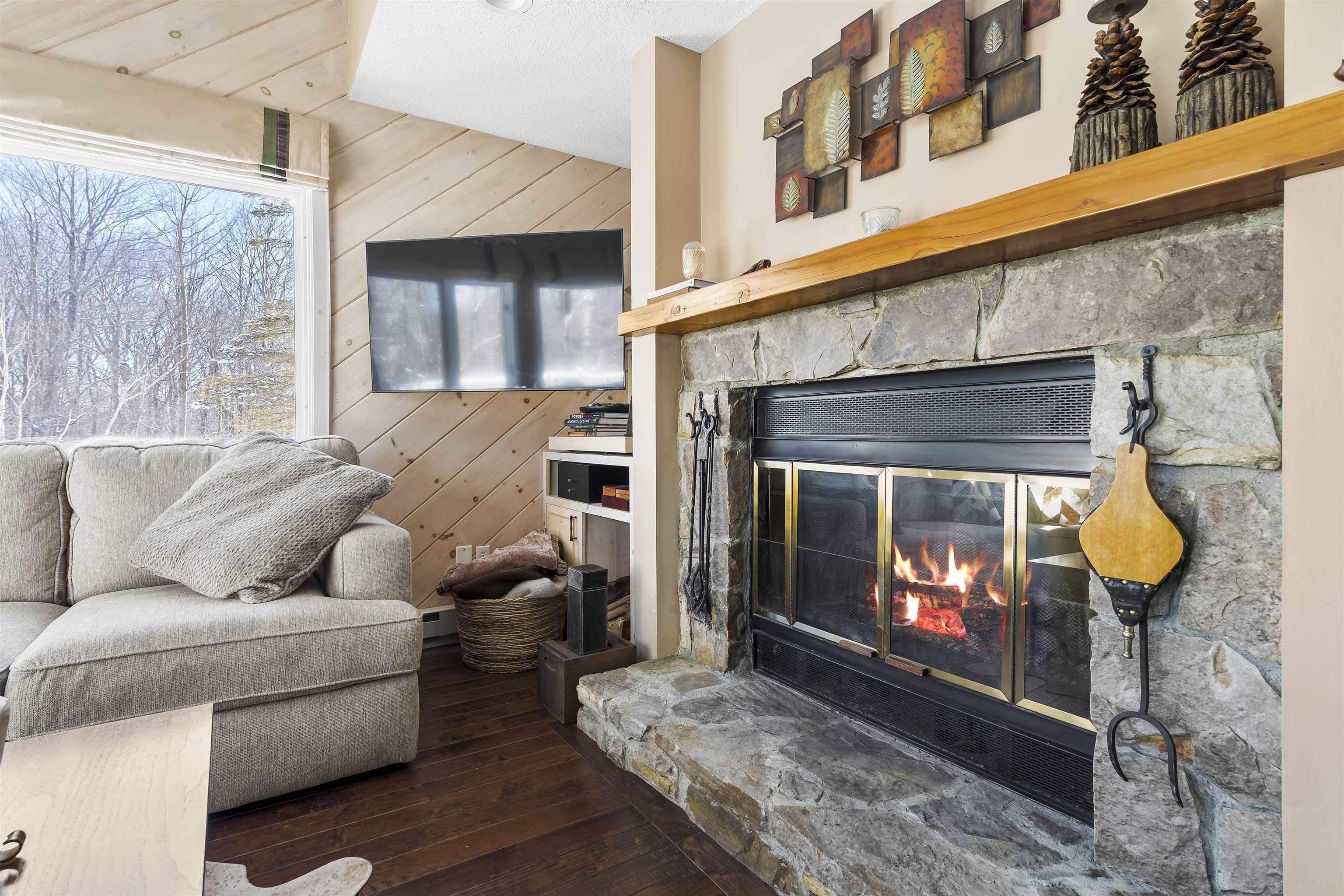22 High Point Drive Unit: 511
