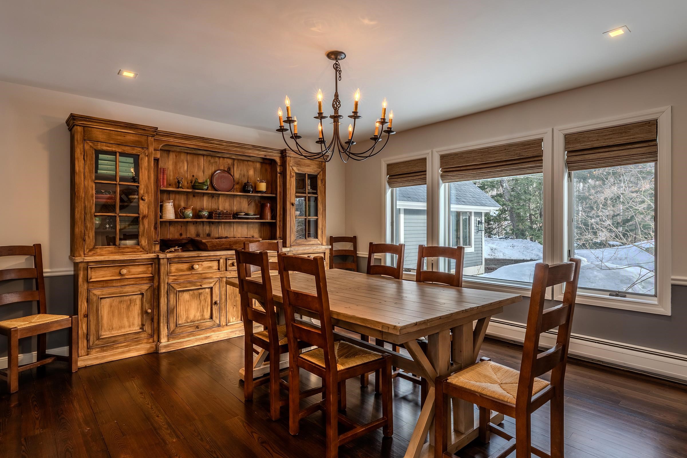 3 Linscott Road