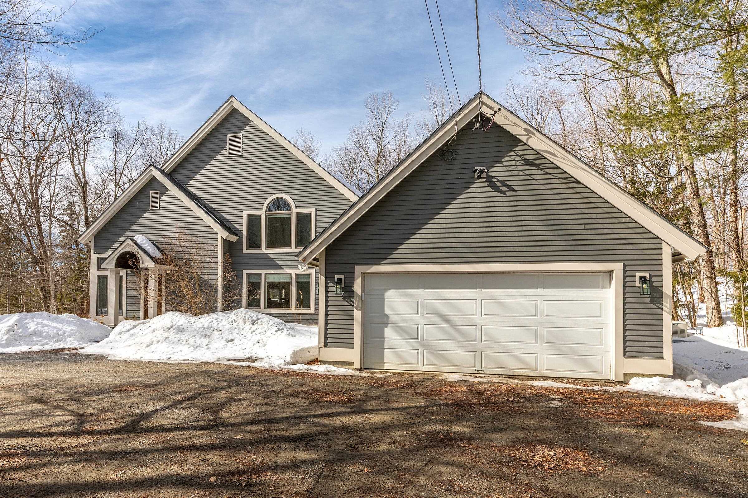 3 Linscott Road