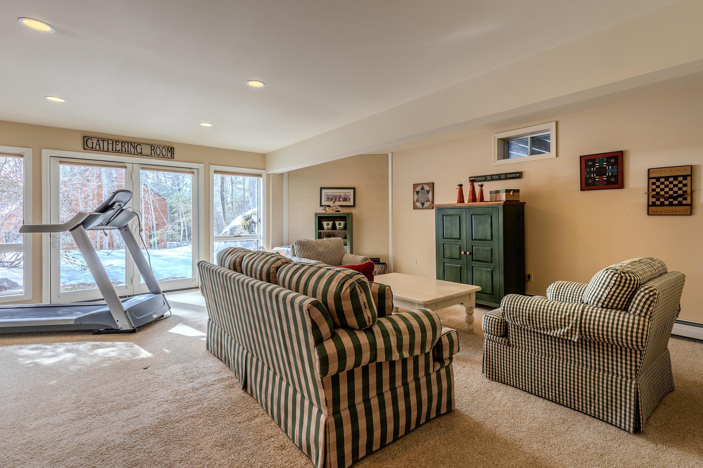 3 Linscott Road