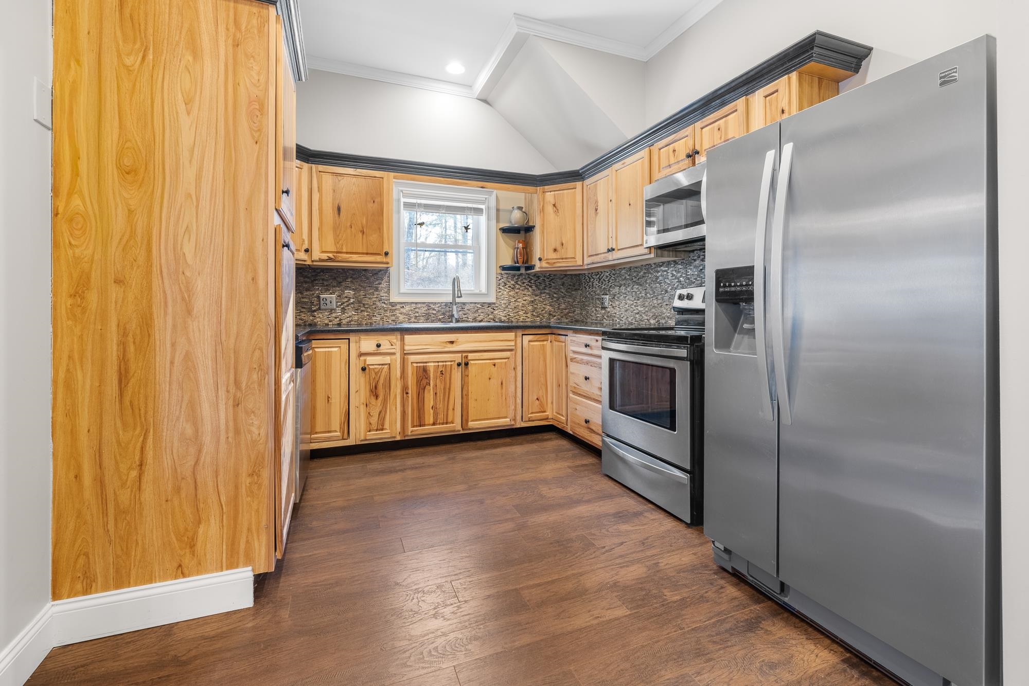 85 Limerick Lane Unit: A & B