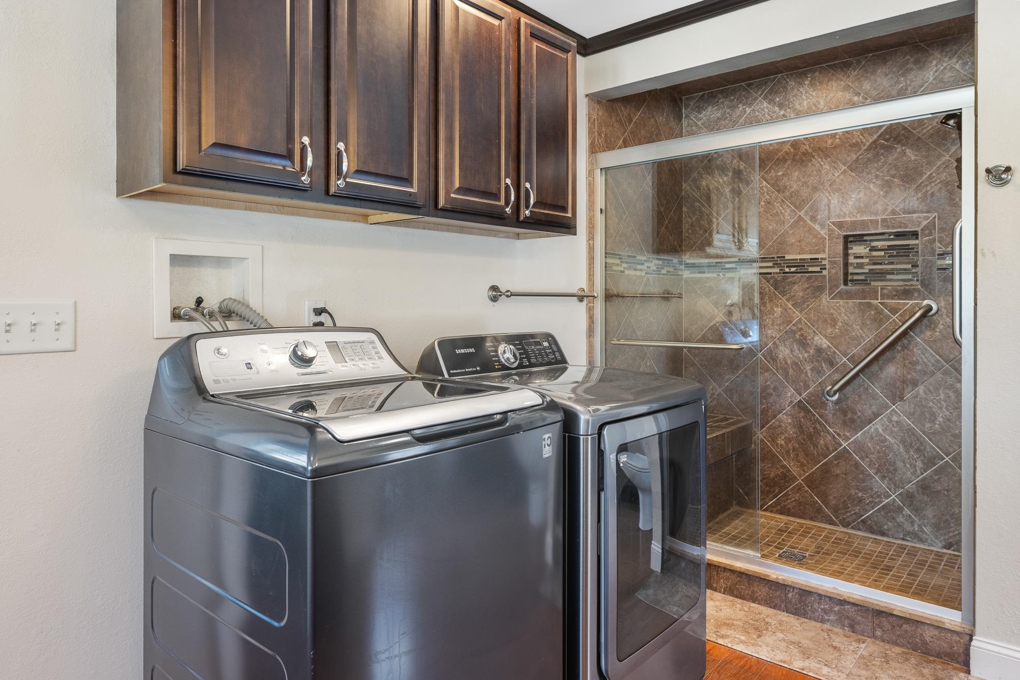 85 Limerick Lane Unit: A & B