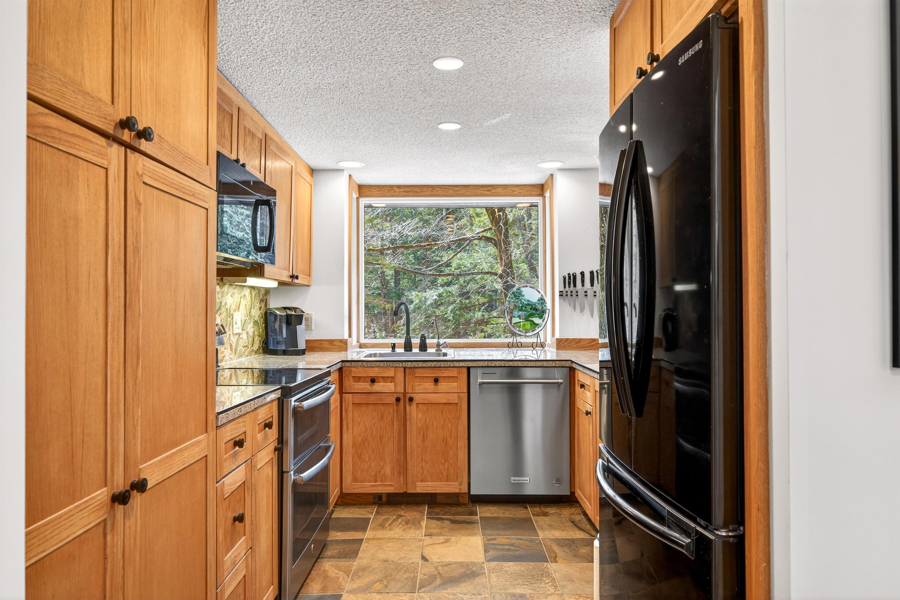 74 Pond View Road