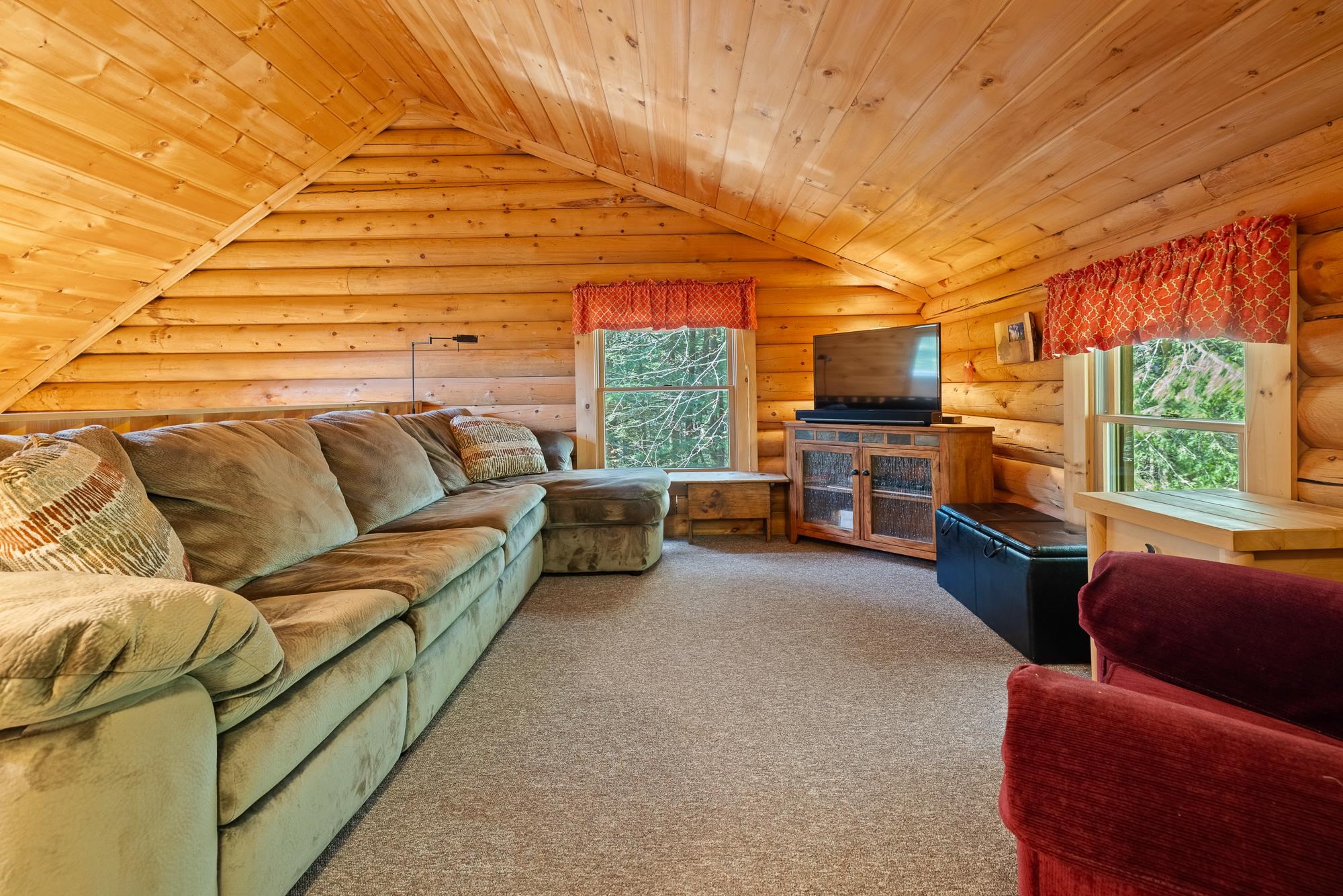 553 Roaring Branch Road