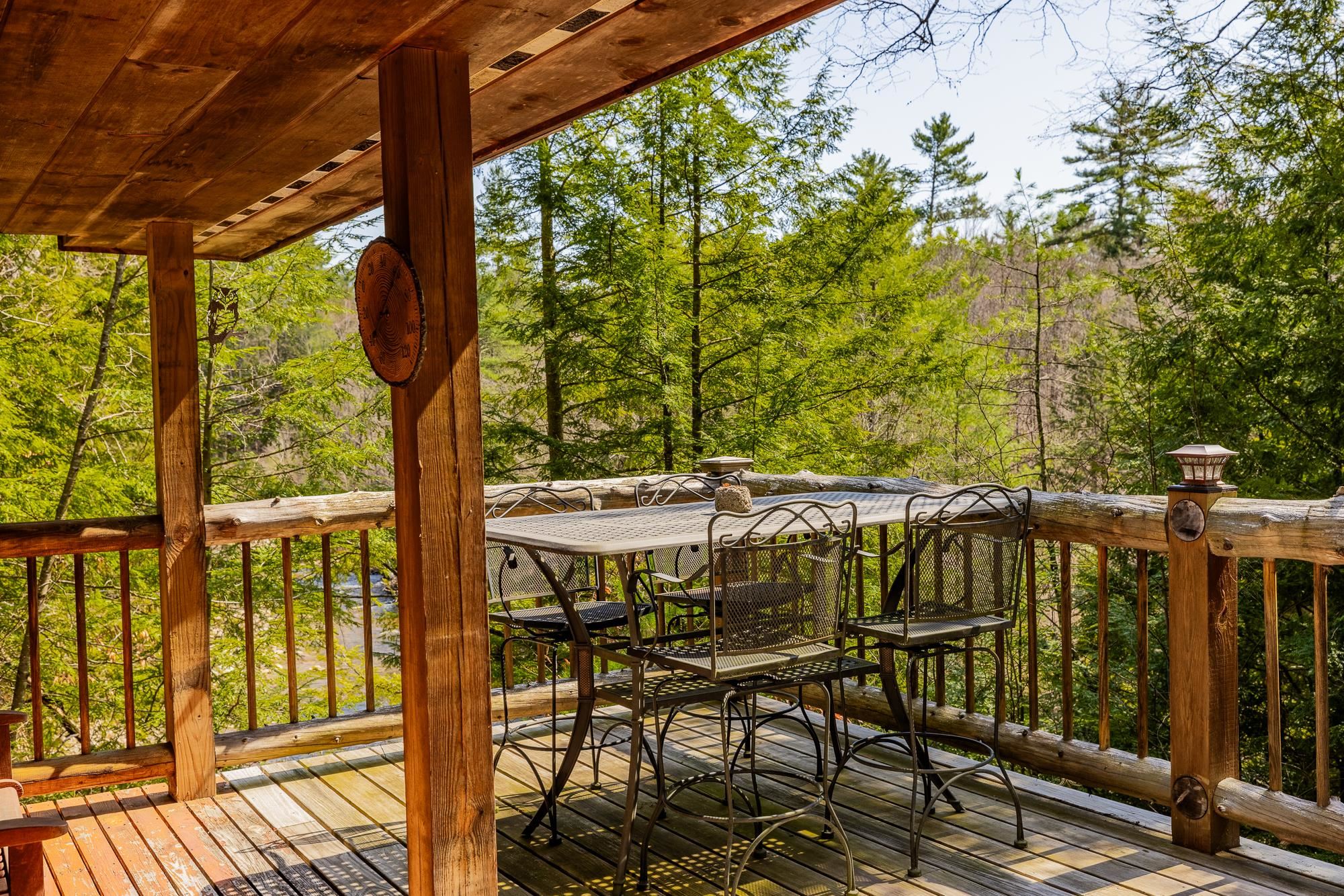 553 Roaring Branch Road