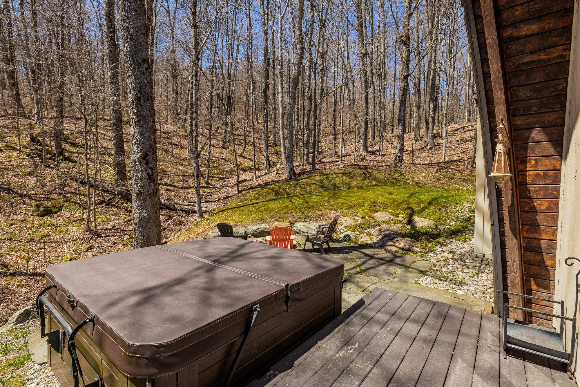 82 North Brookwood