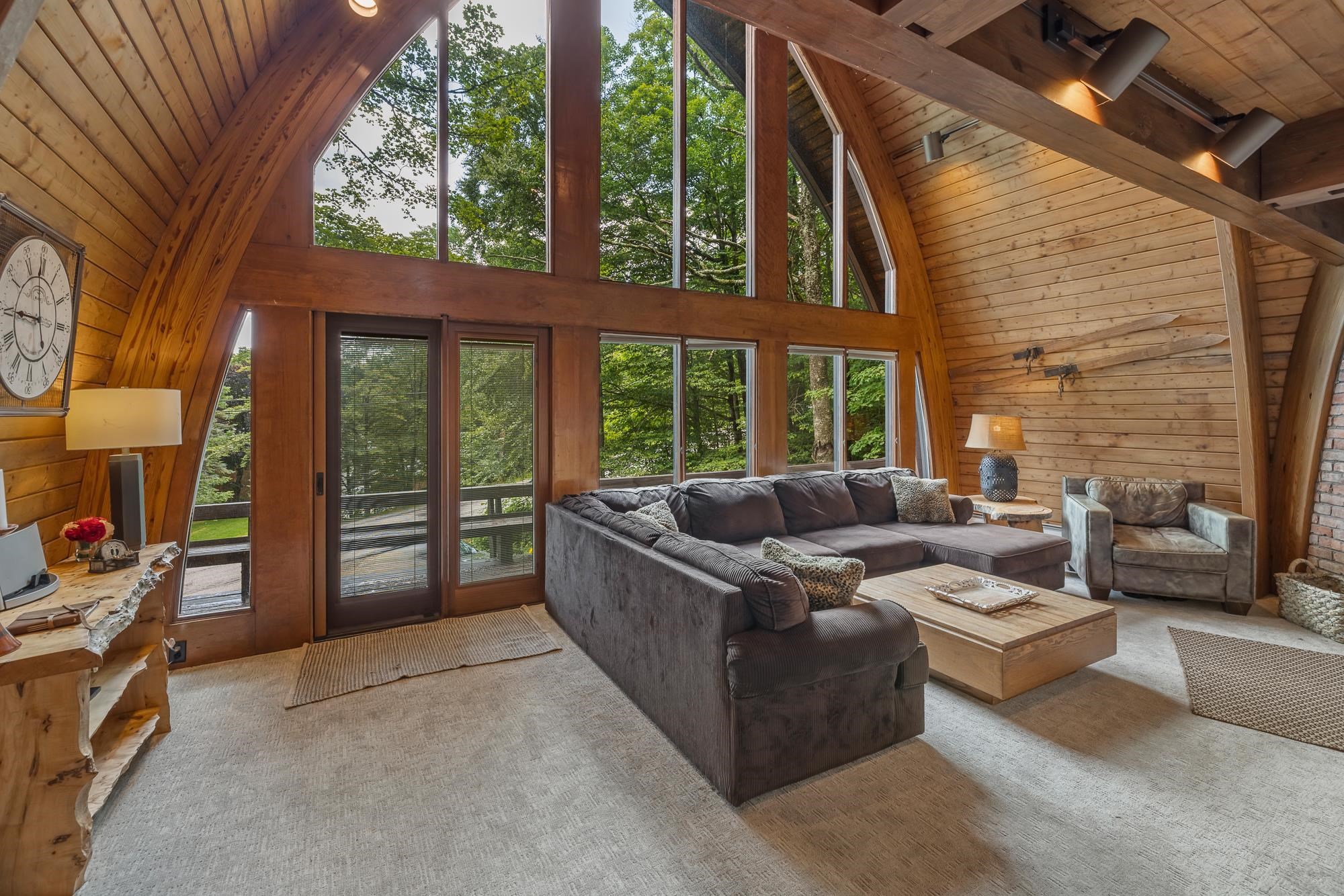 82 North Brookwood