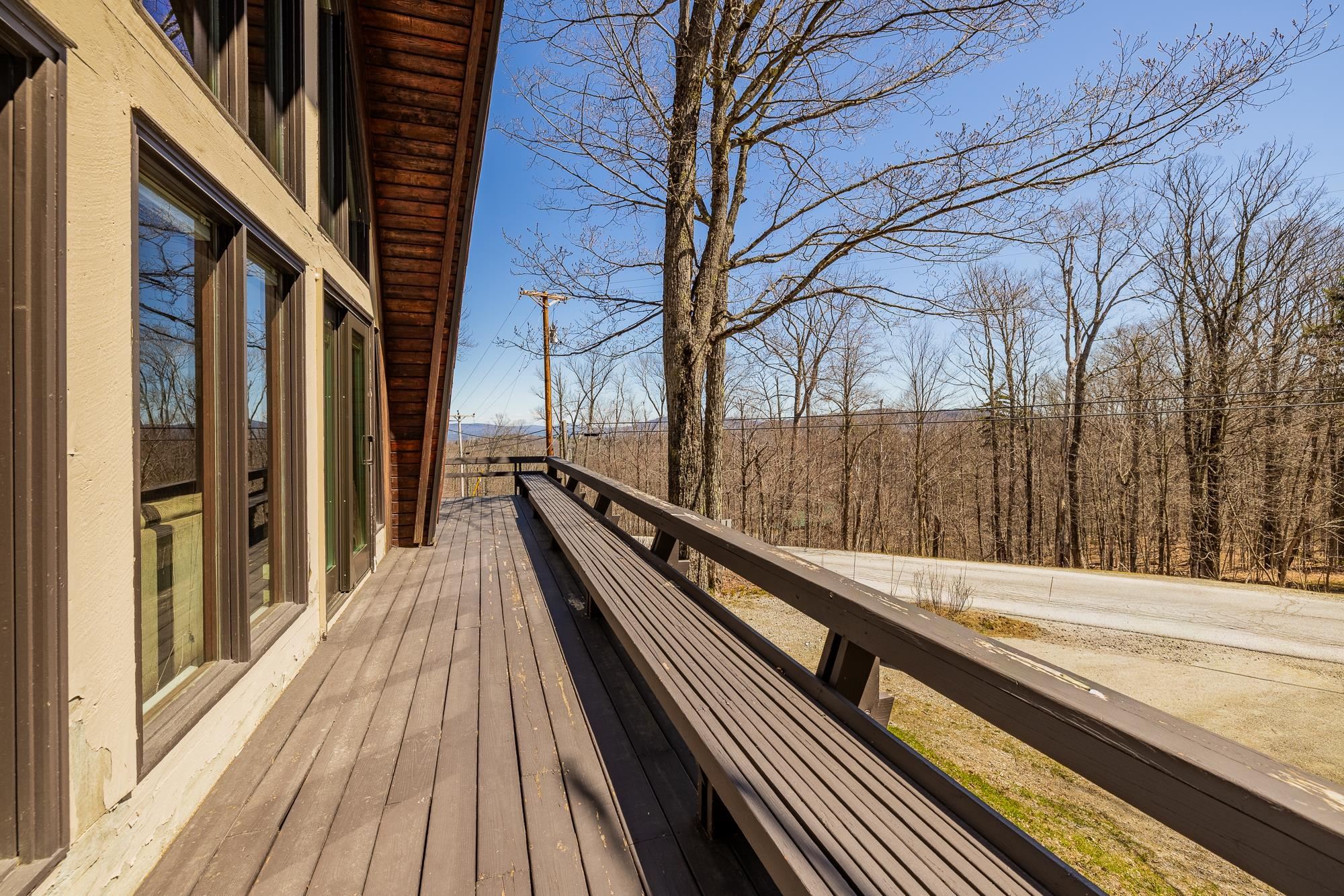 82 North Brookwood
