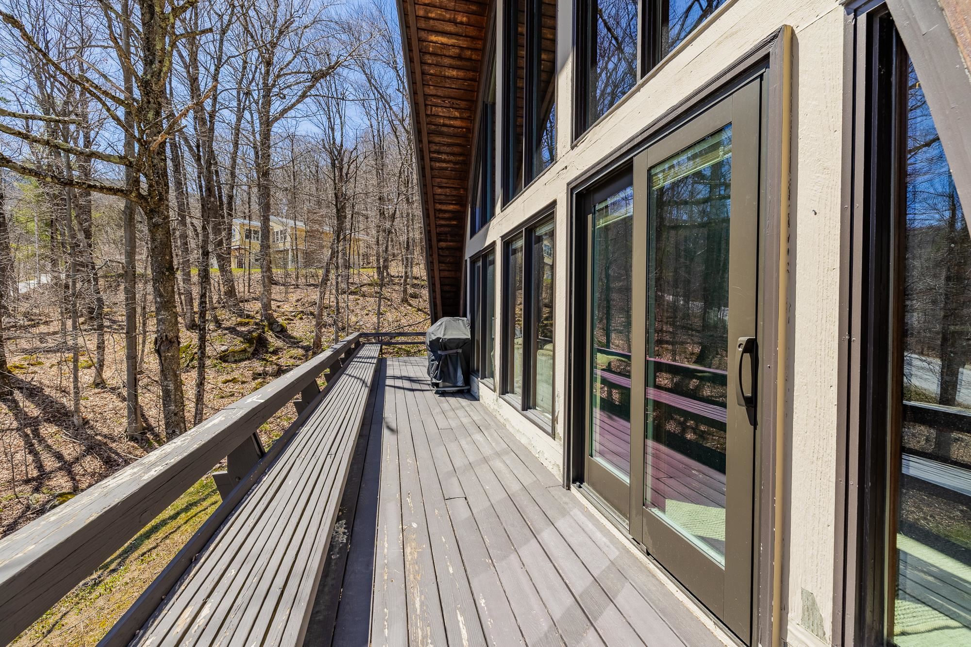 82 North Brookwood