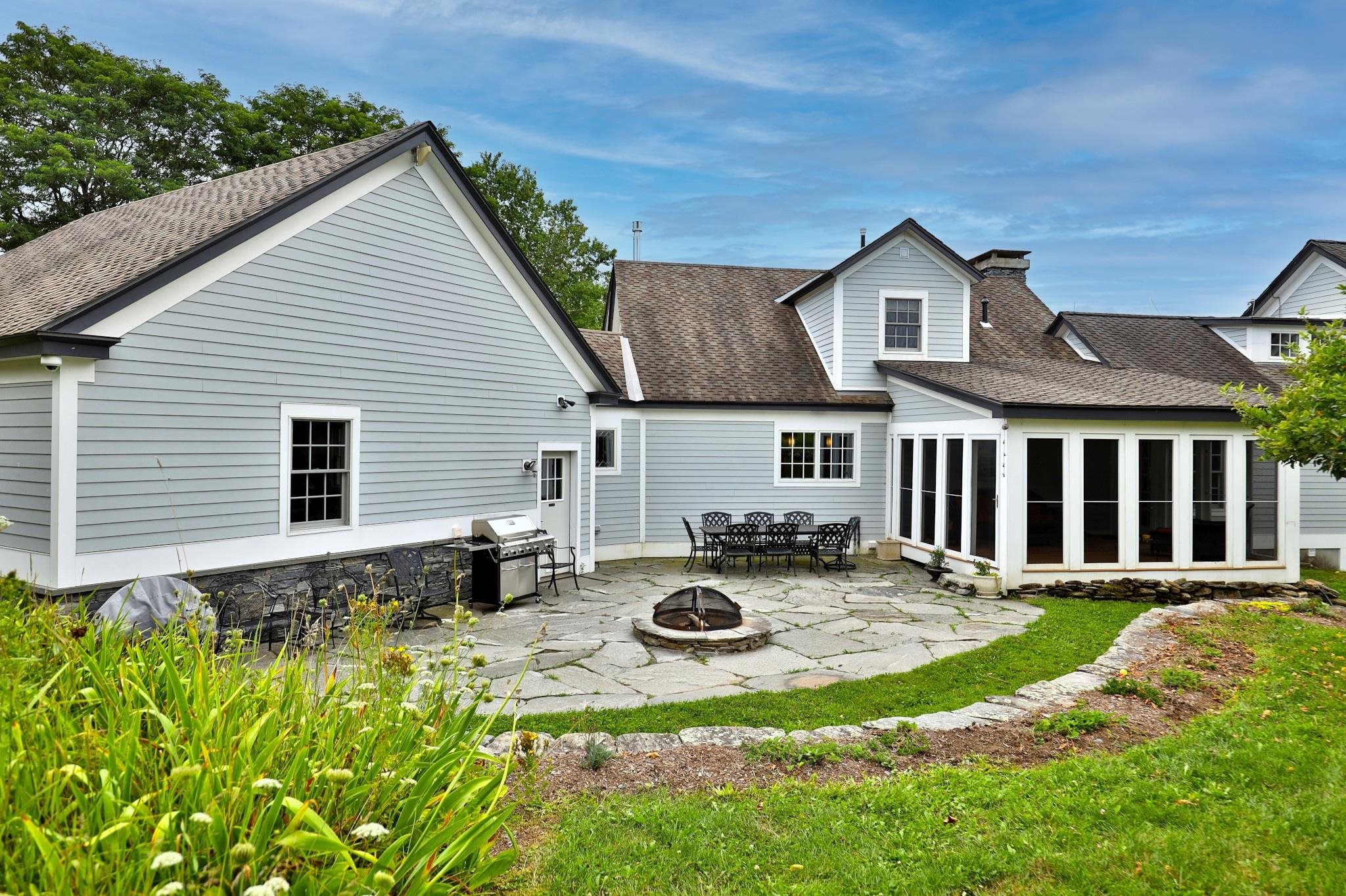 400 Ruusunen Road