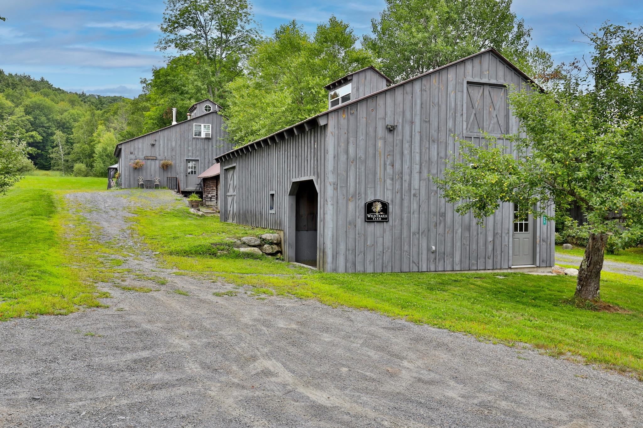 400 Ruusunen Road