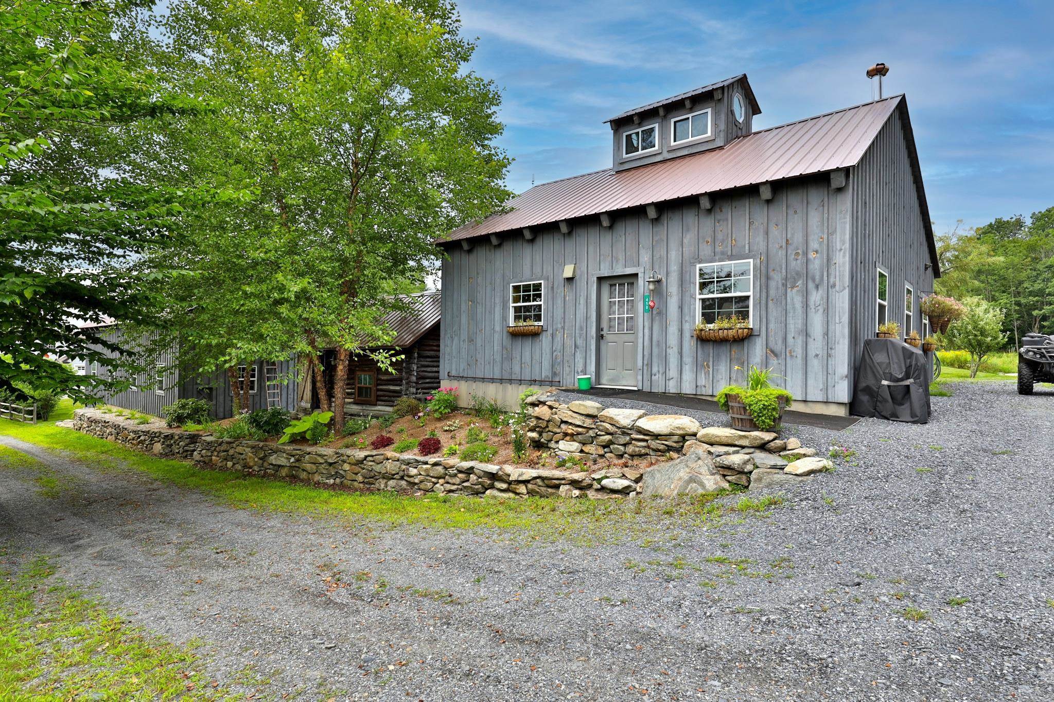 400 Ruusunen Road