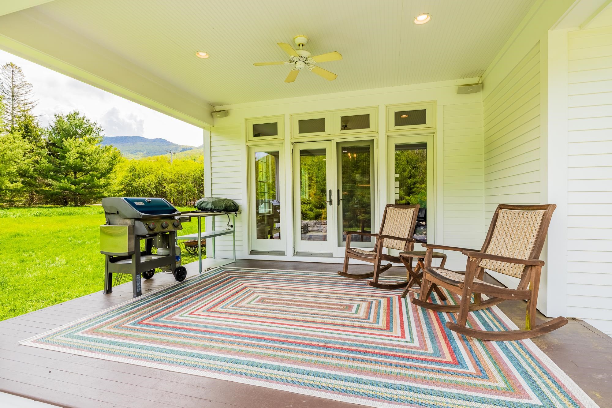 543 Lower Hollow Road