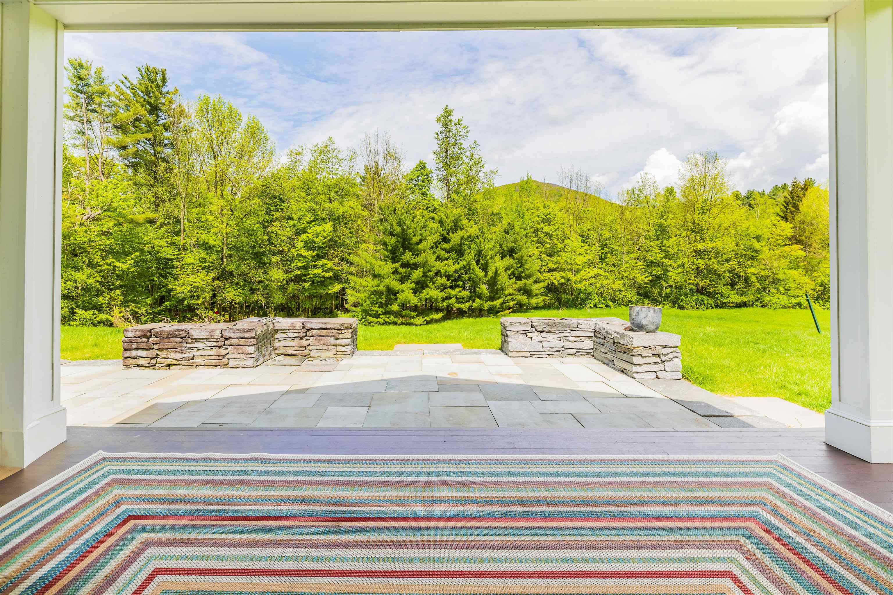 543 Lower Hollow Road