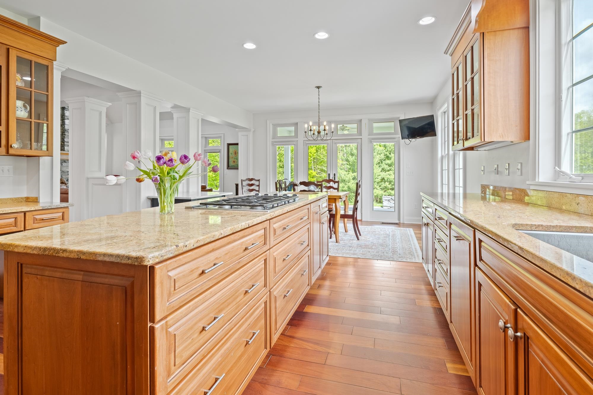 543 Lower Hollow Road