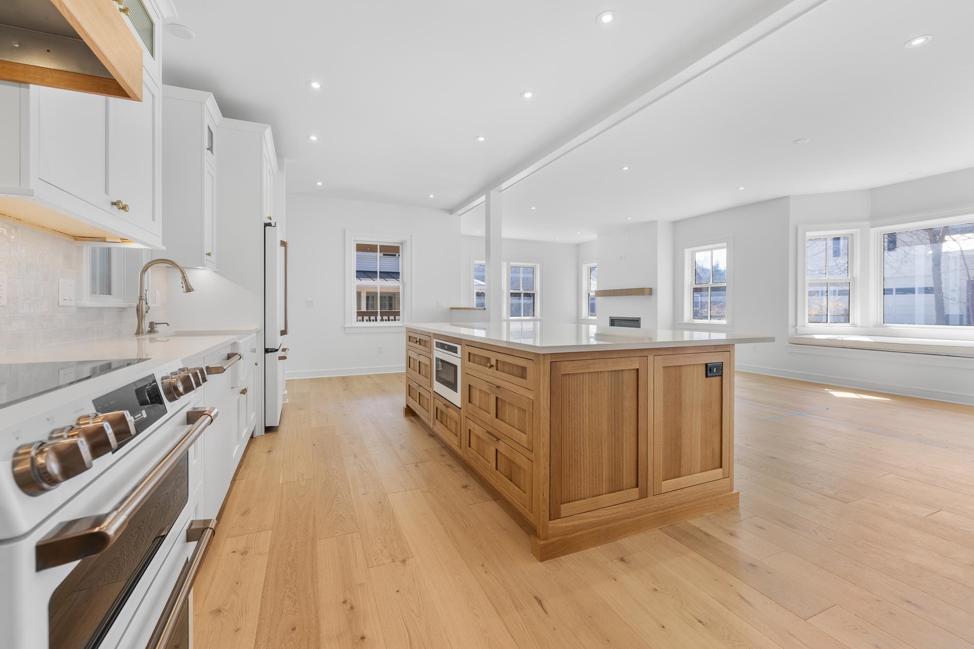 3746-3738 Main Street Unit: 1