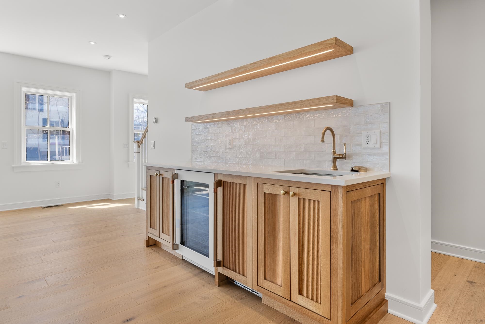 3746-3738 Main Street Unit: 1