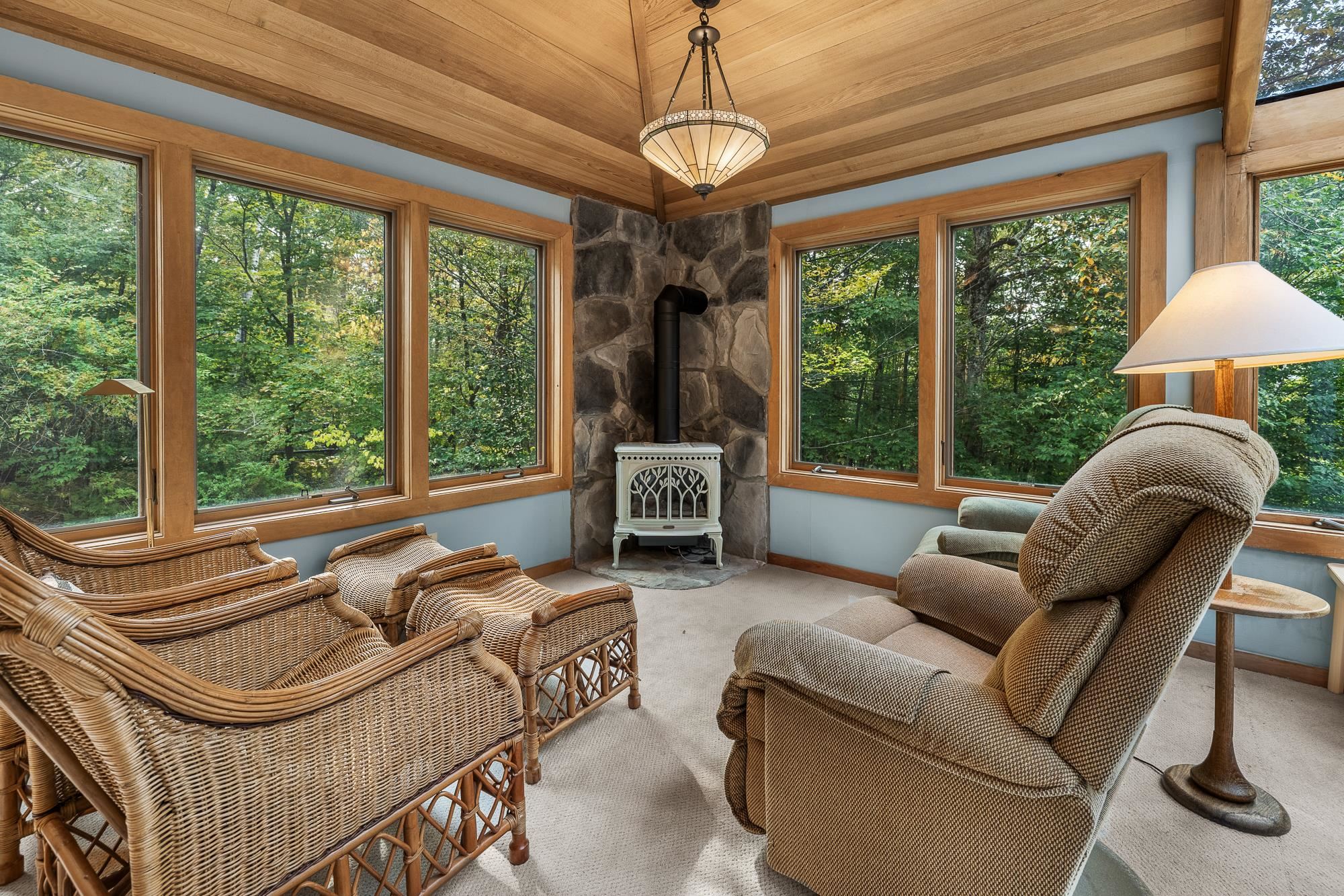 6 Old Ridge Road