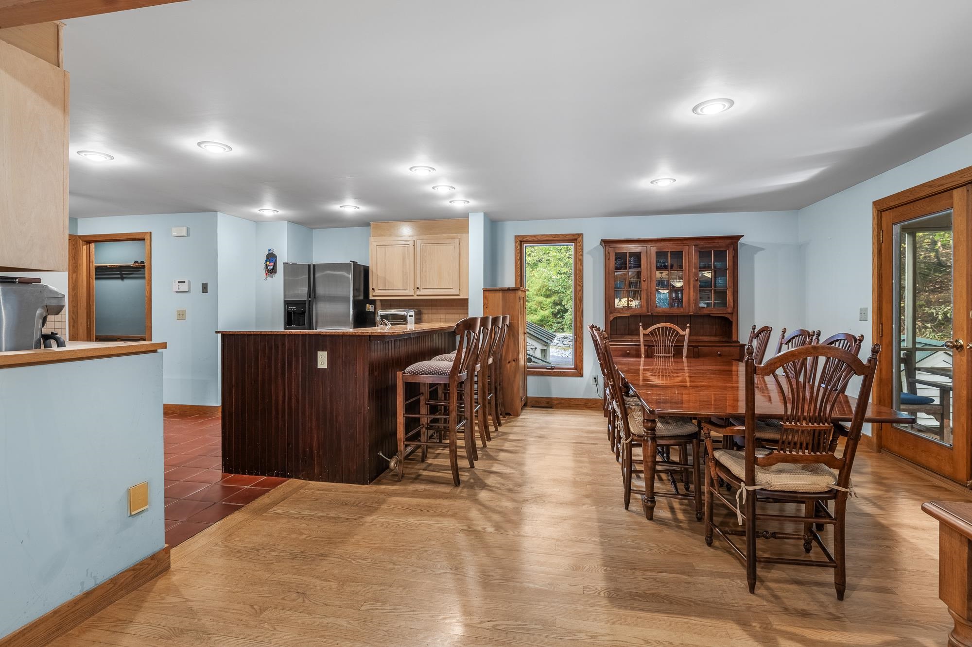 6 Old Ridge Road