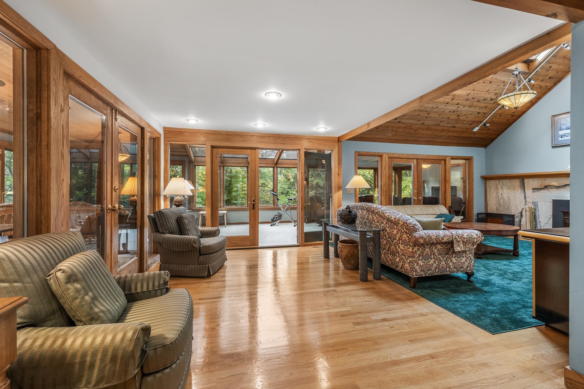 6 Old Ridge Road