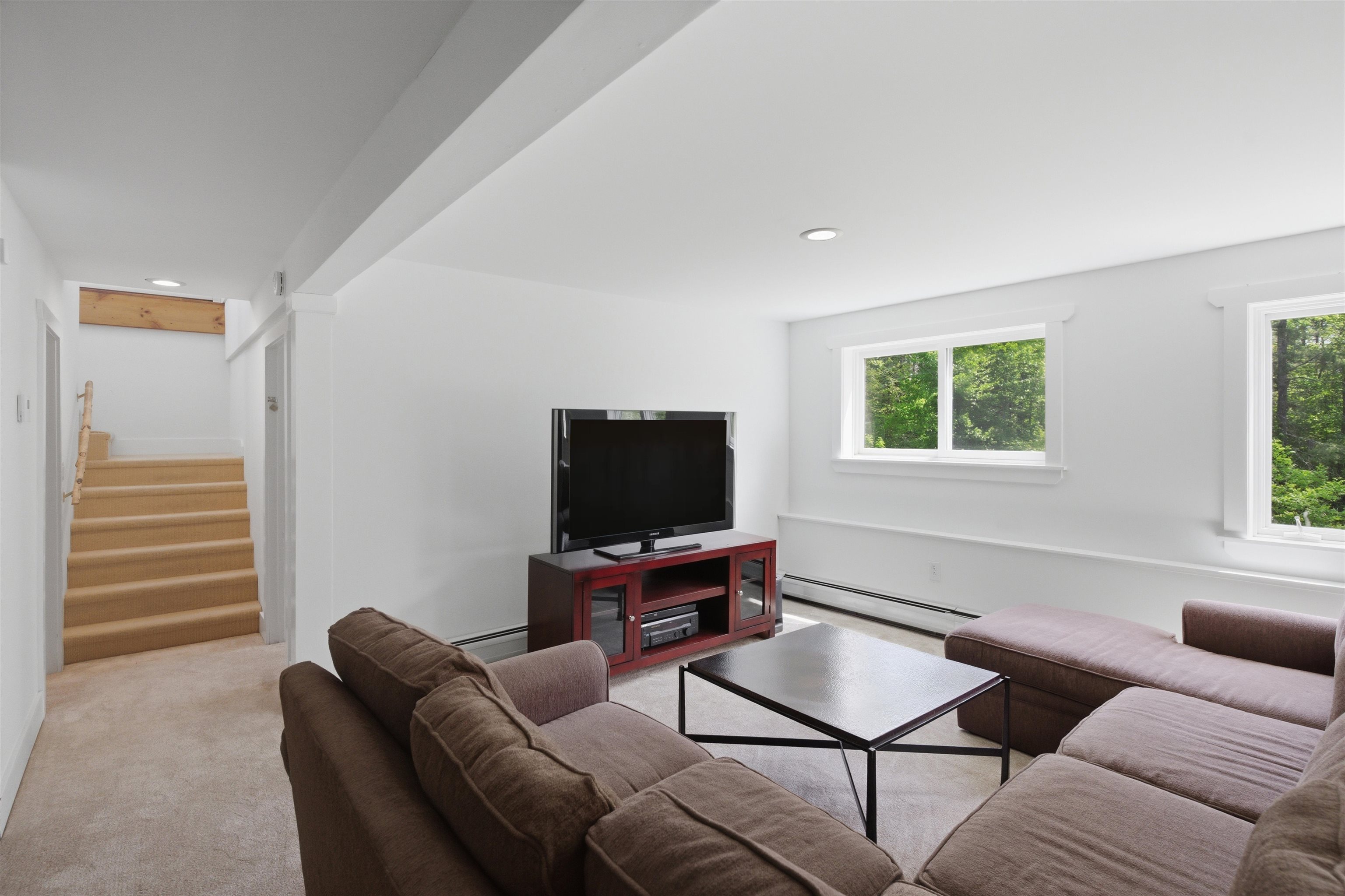 42 Blackberry Lane