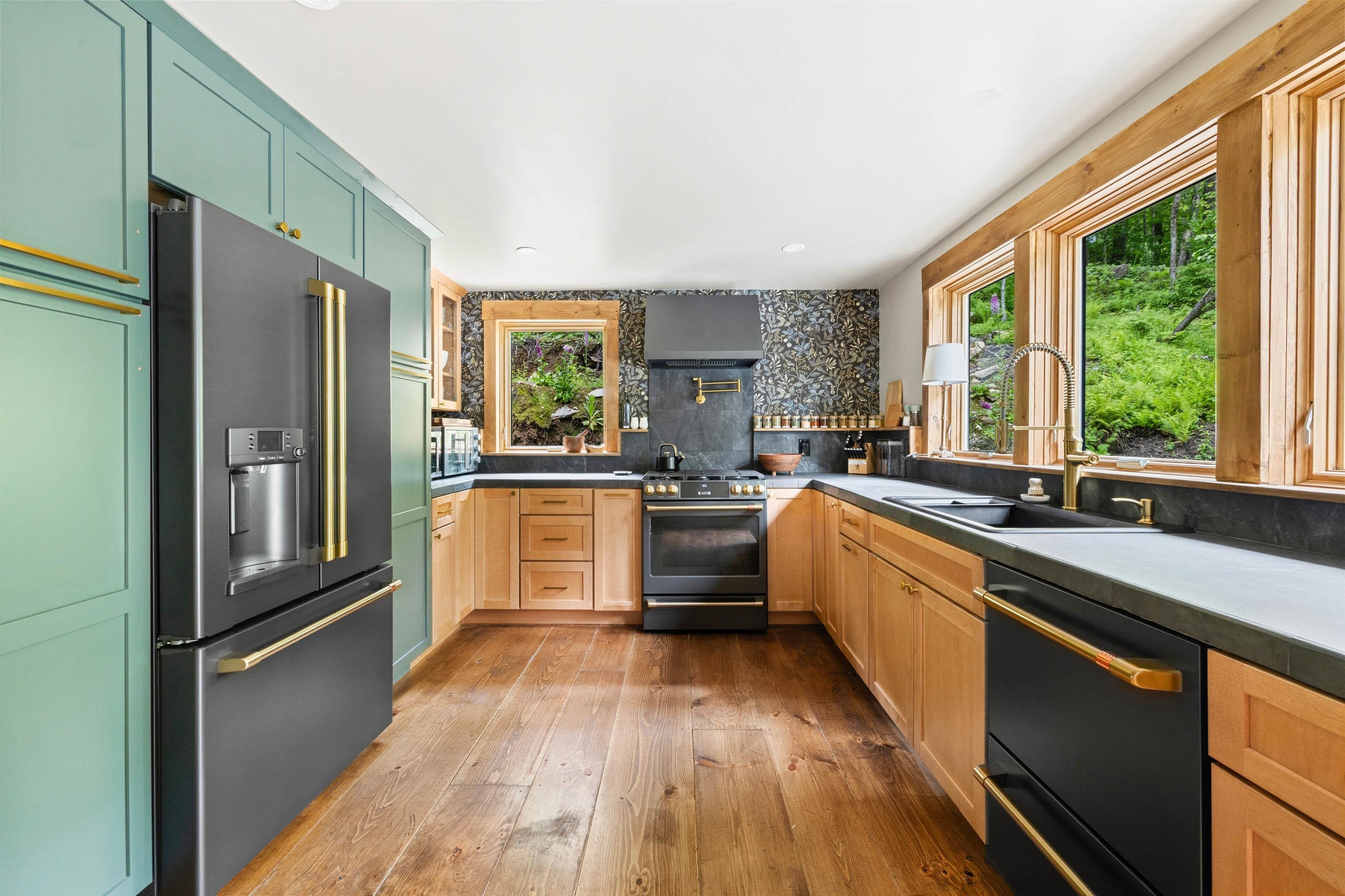 65 Lower Taylor Hill Road
