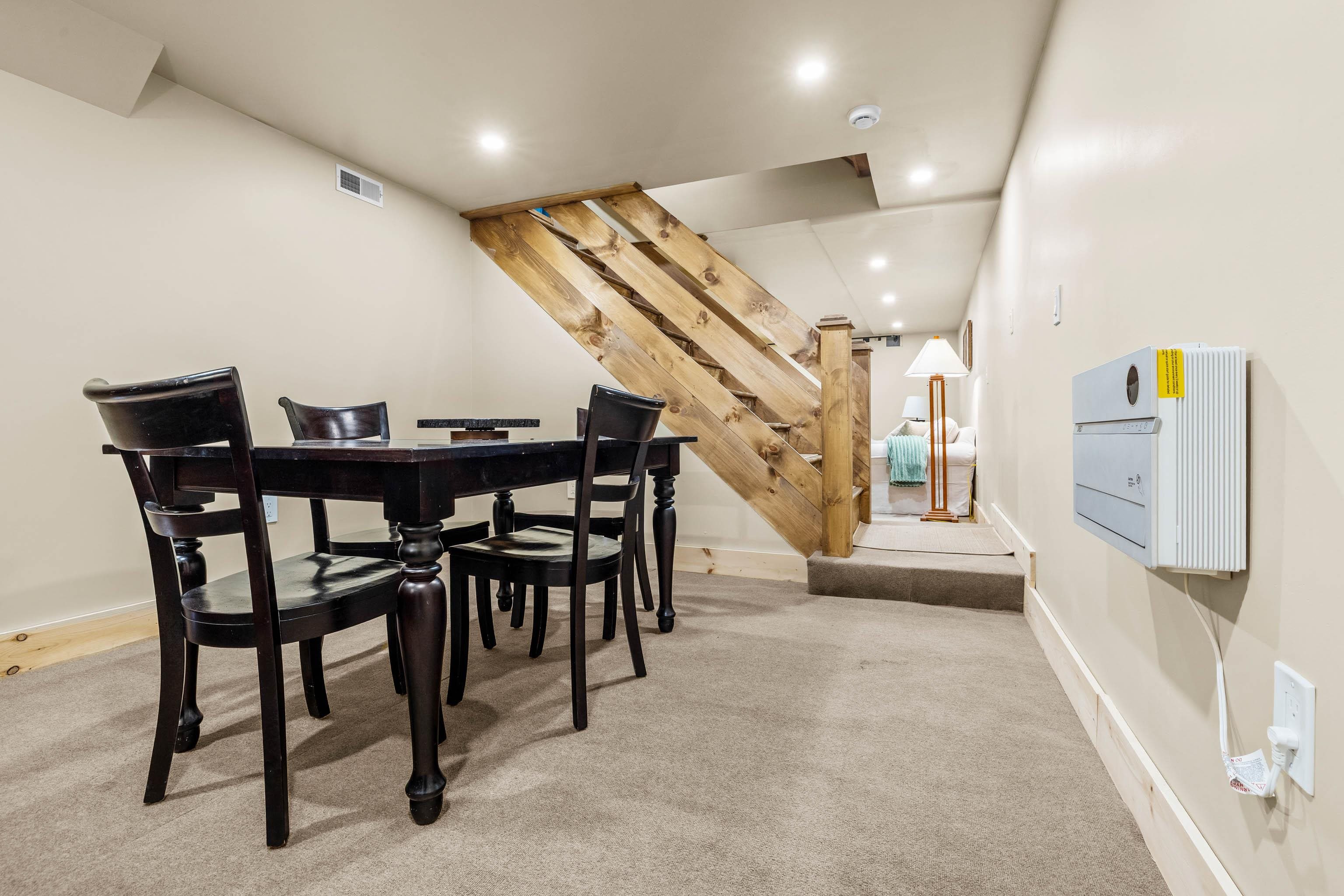65 Lower Taylor Hill Road