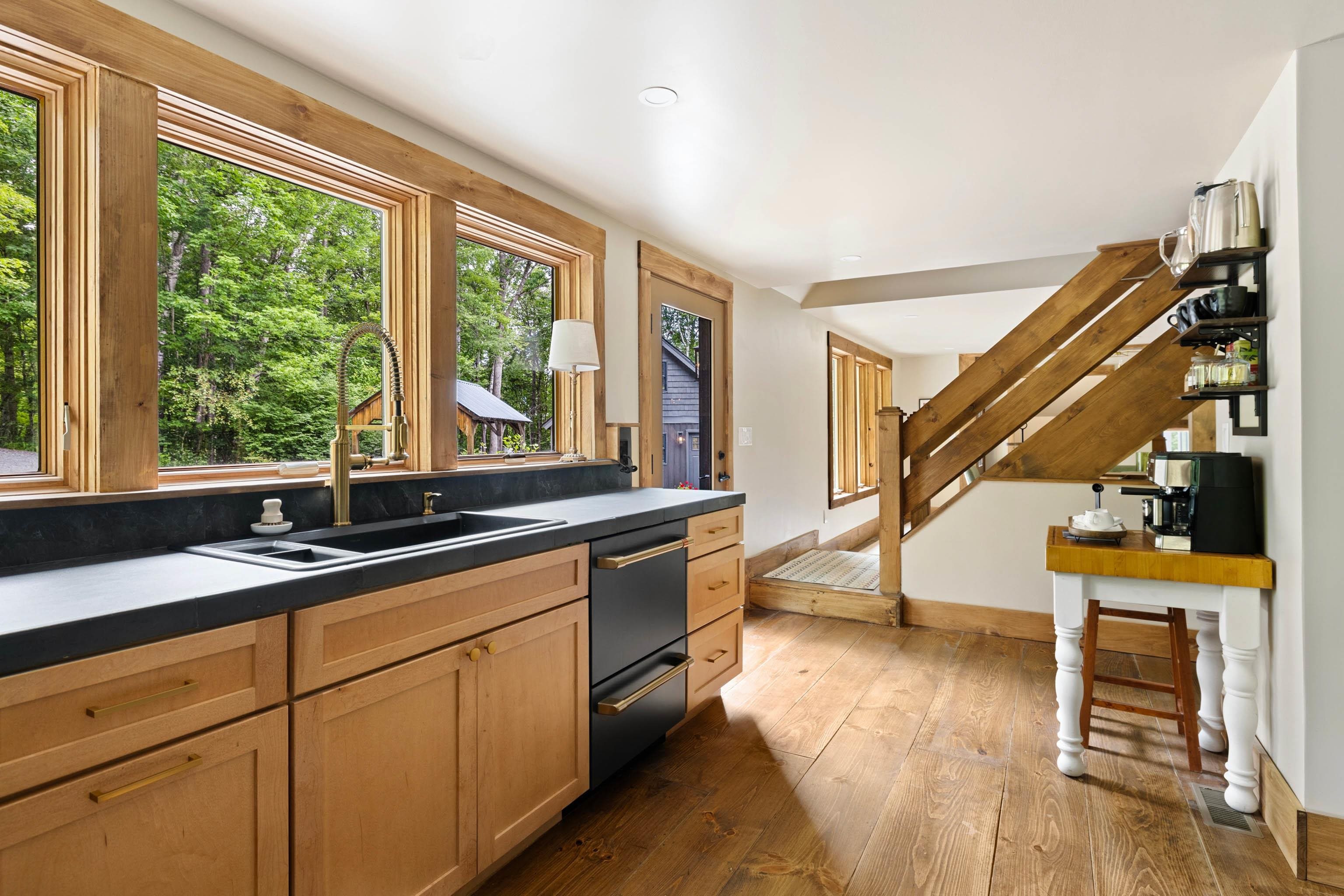 65 Lower Taylor Hill Road