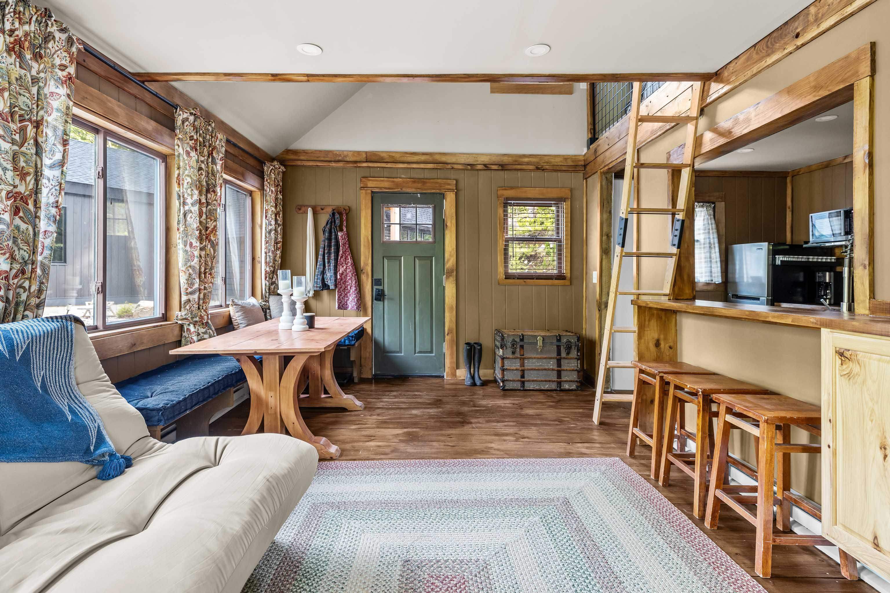 65 Lower Taylor Hill Road