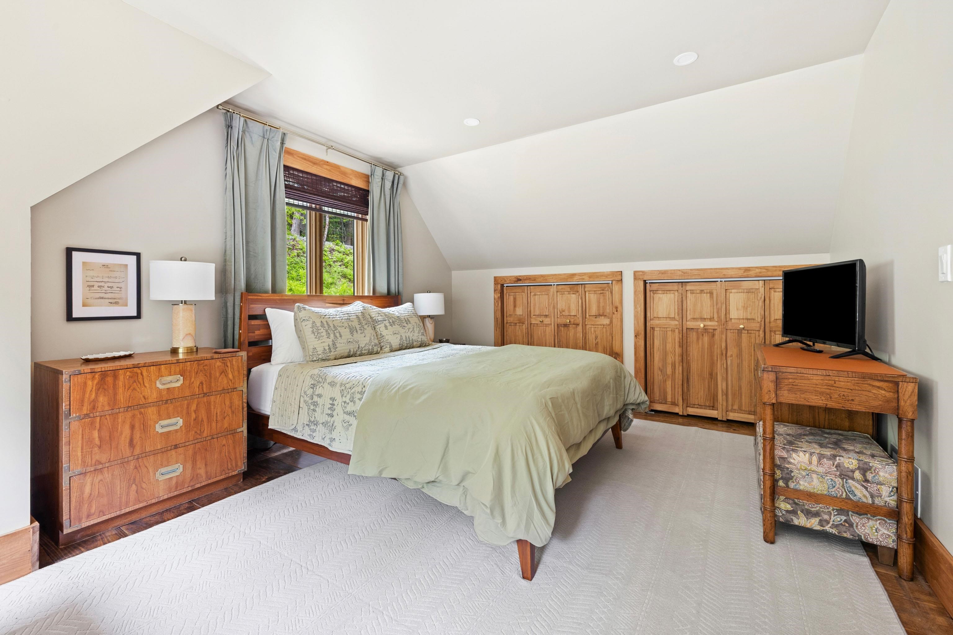 65 Lower Taylor Hill Road